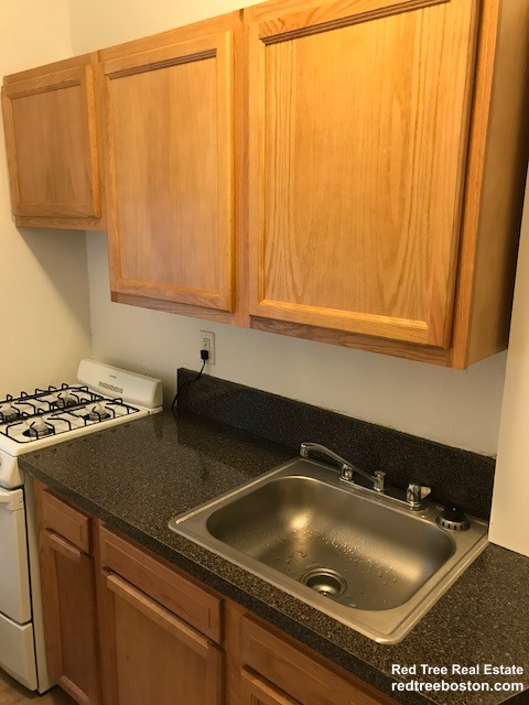 1334 Commonwealth Ave, Allston