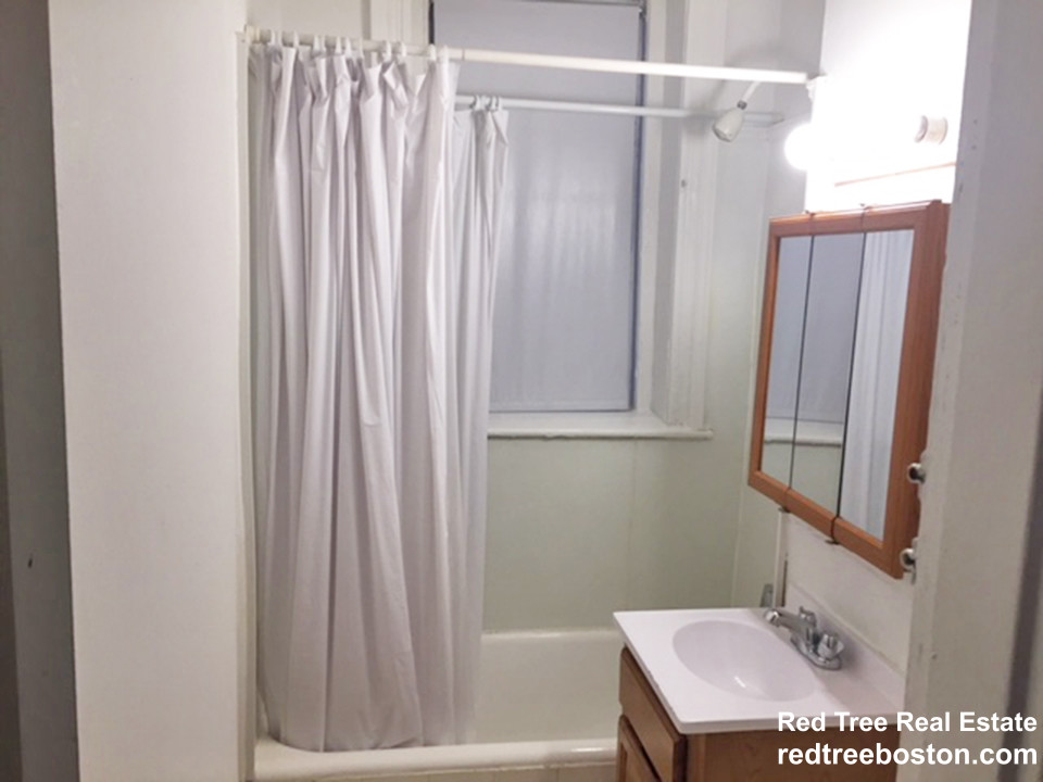 1687 Commonwealth Ave, Brighton