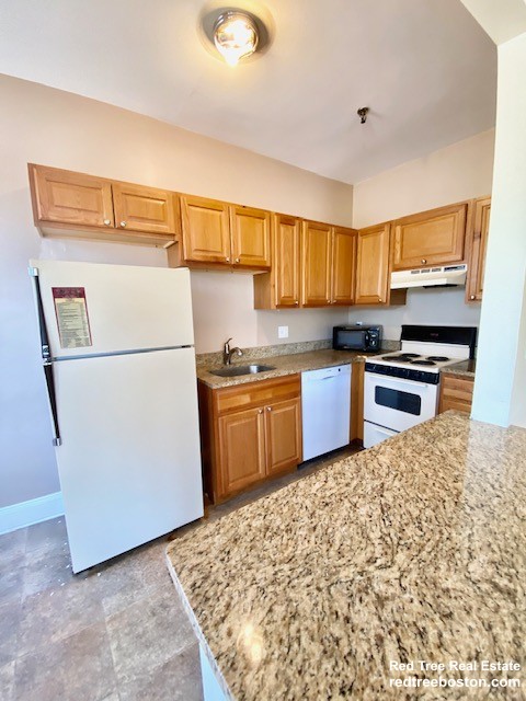 374 Chestnut Hill Ave, Brighton