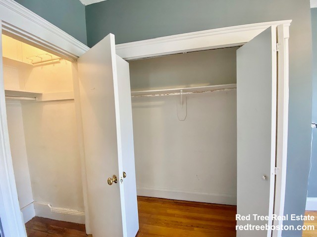 374 Chestnut Hill Ave, Brighton