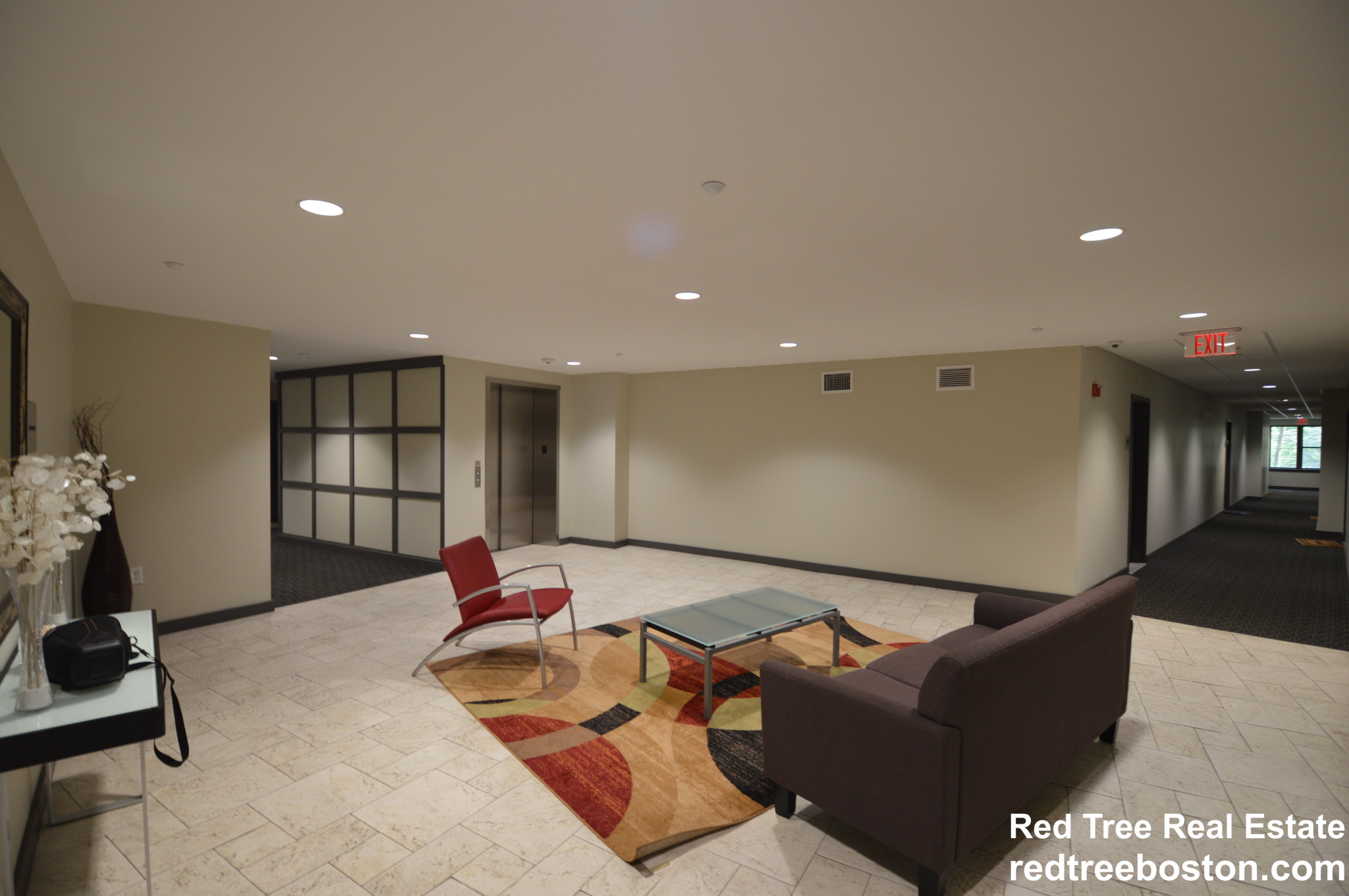 99 Chestnut Hill Ave, Brighton