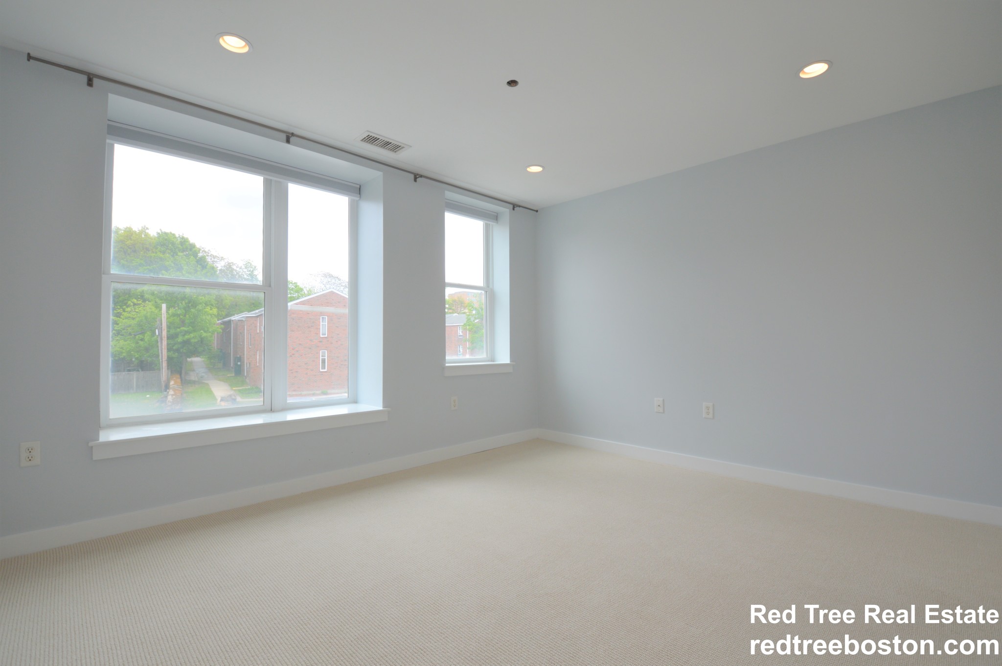 99 Chestnut Hill Ave, Brighton