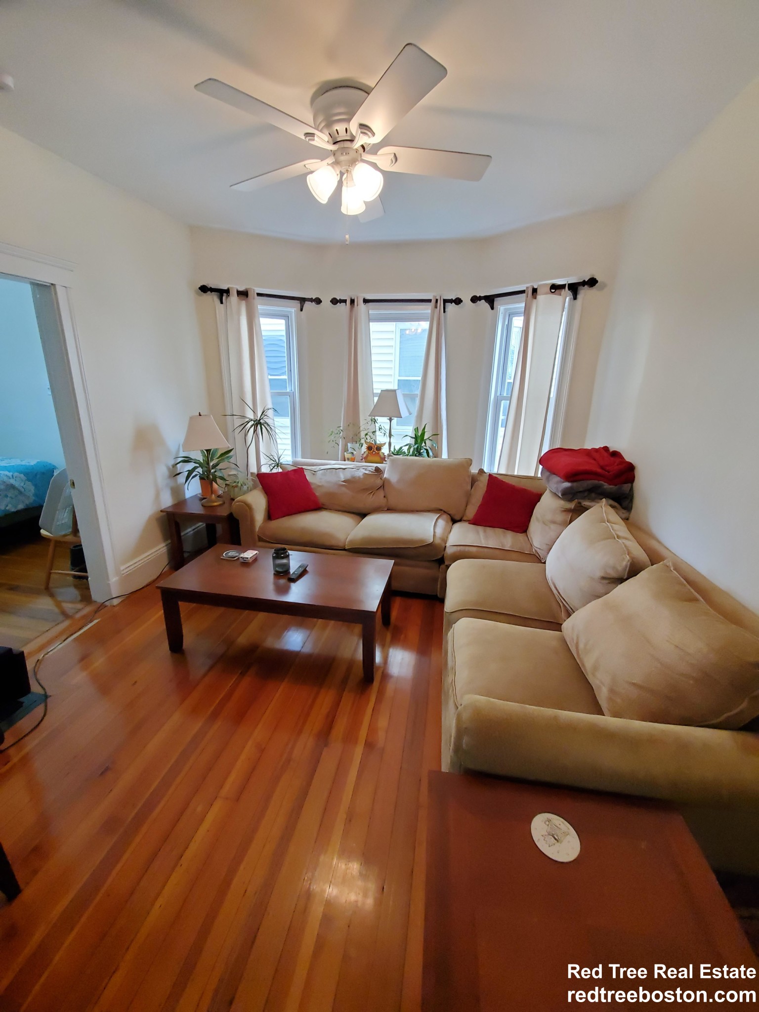 67 Washburn Ave, North Cambridge