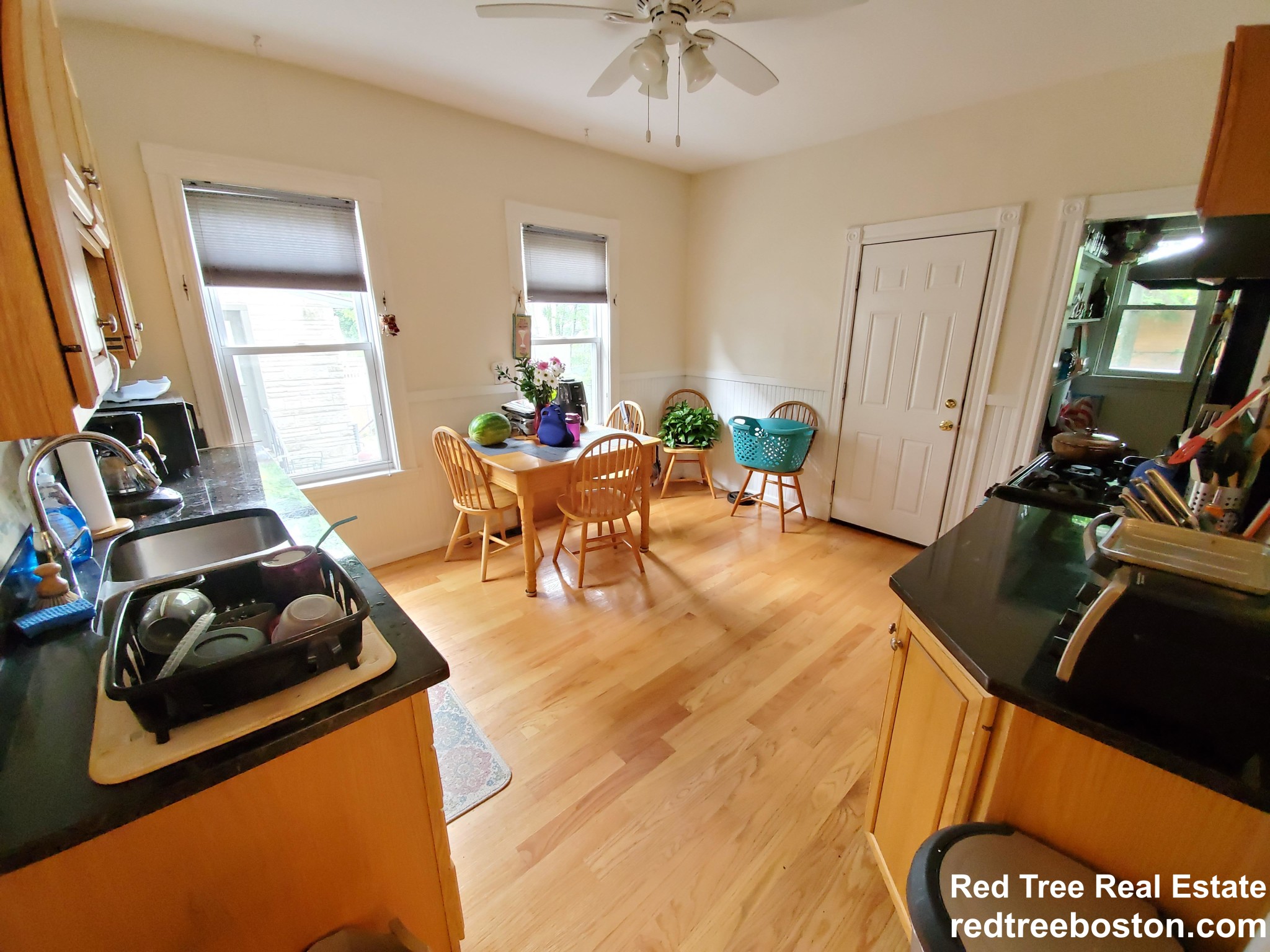 67 Washburn Ave, North Cambridge