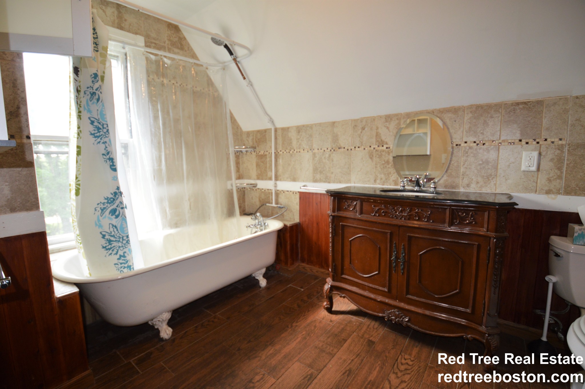 305 Central St, Newton