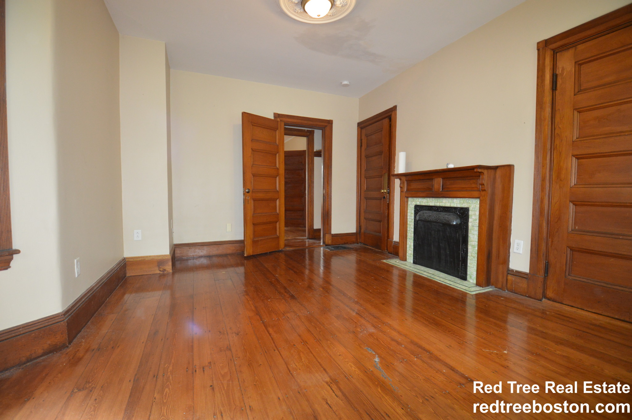 305 Central St, Newton