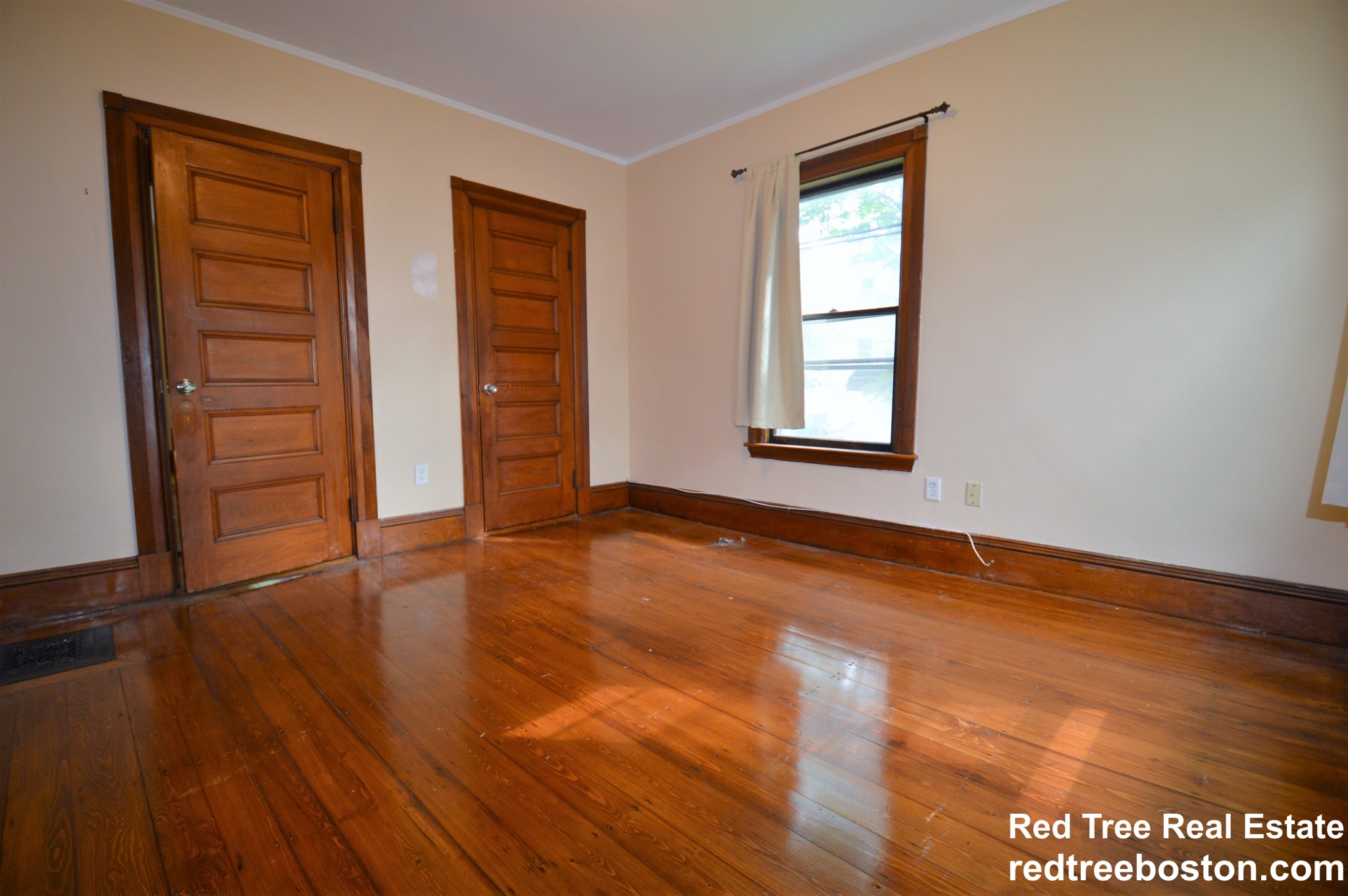 305 Central St, Newton