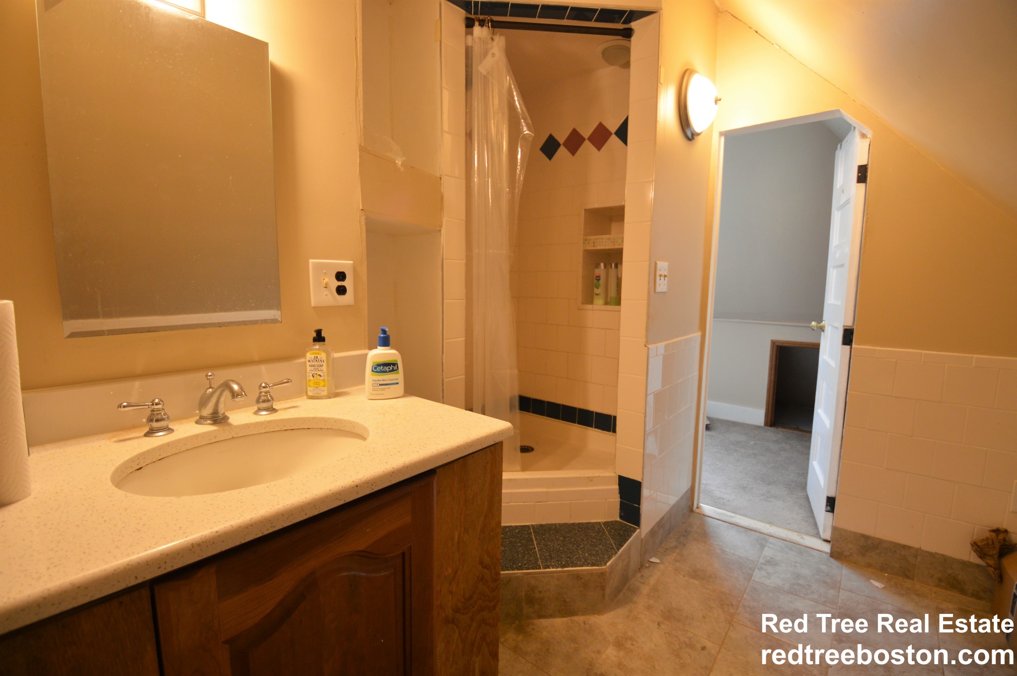 305 Central St, Newton