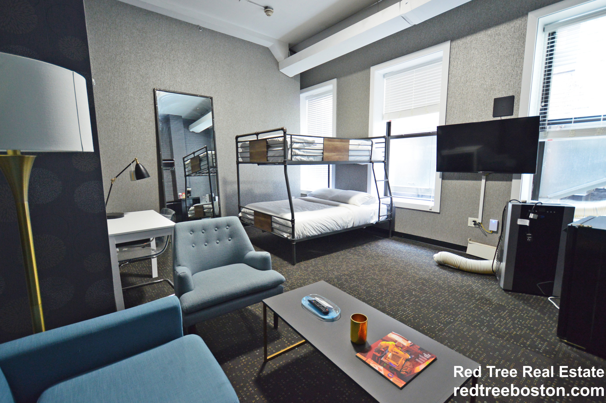 Studio bed, 1 bath apartment for rent at 29 Temple Pl Unit 210, Theatre District