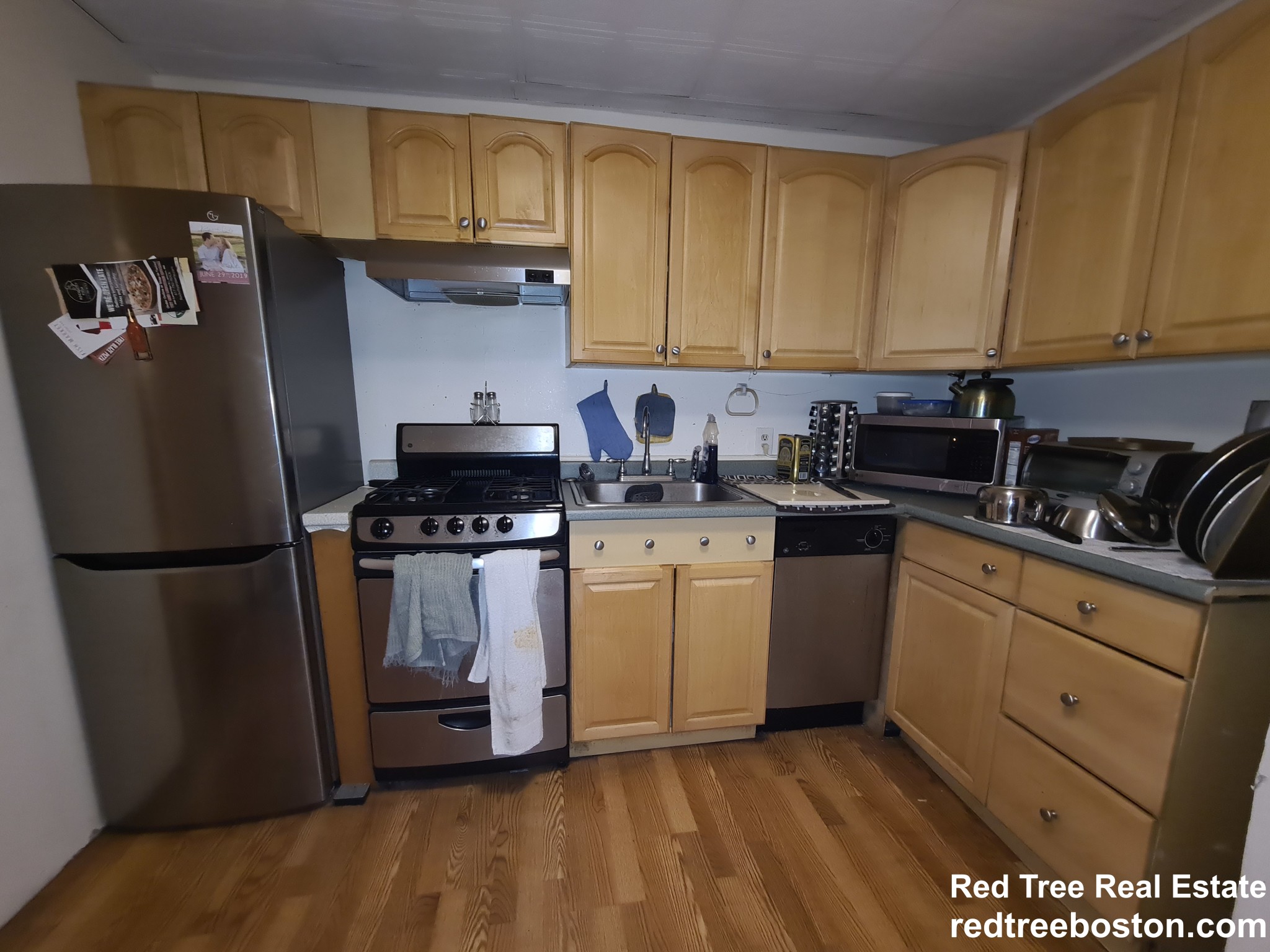 2 bed, 1 bath apartment for rent at 1307 Commonwealth Ave Unit 3, Allston — photo 4 of 9