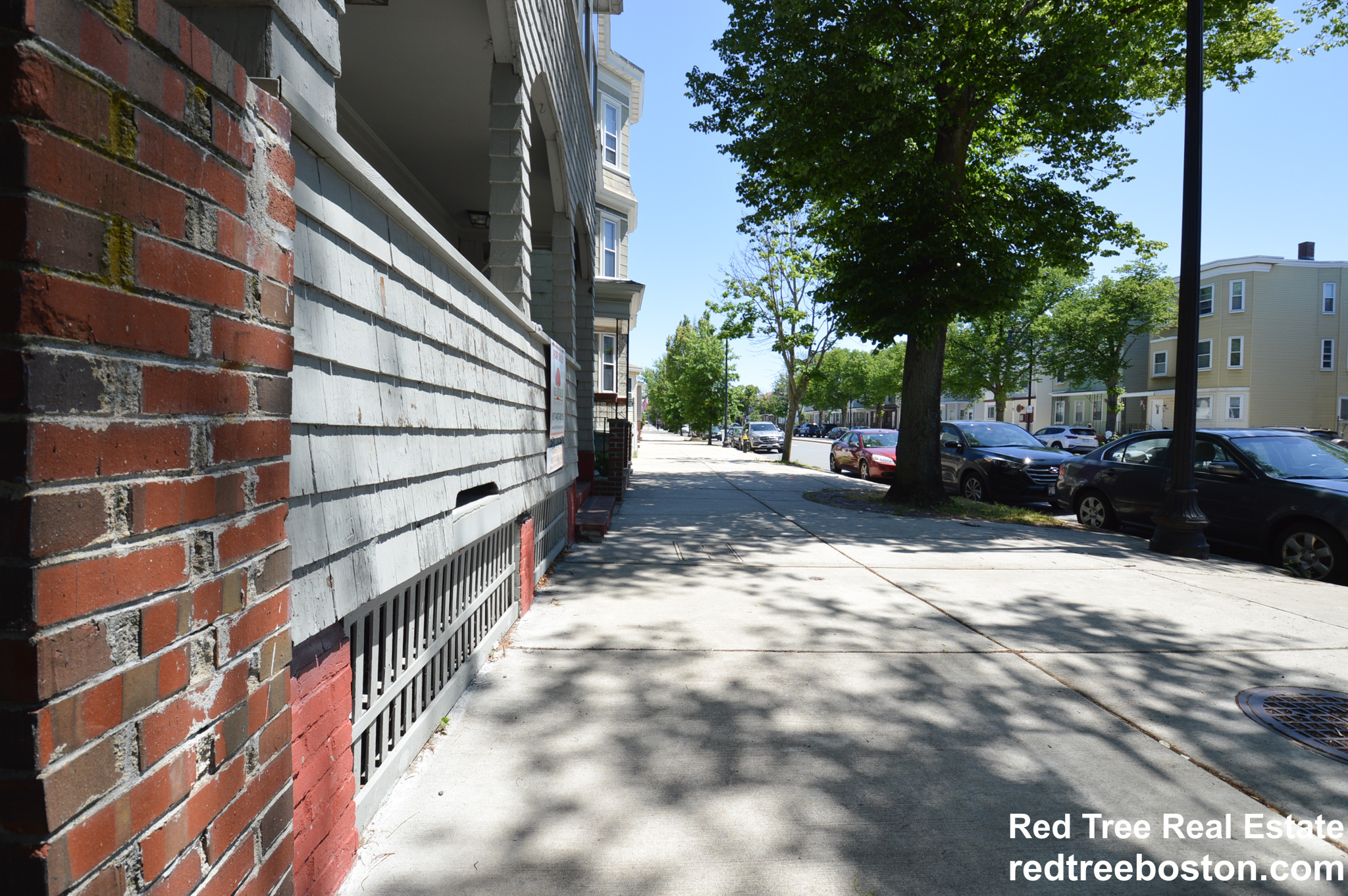 678 Bennington St, East Boston