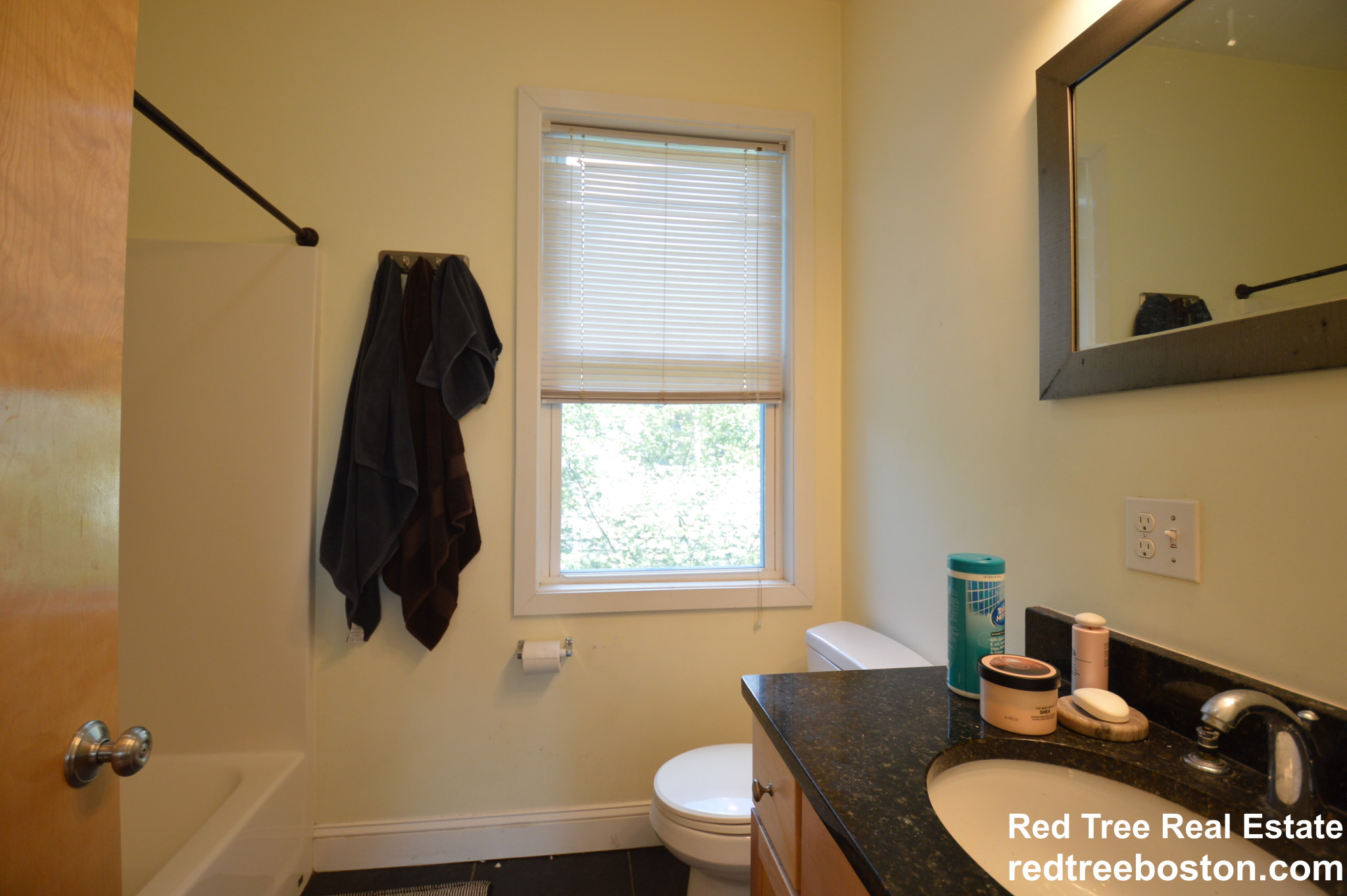 24 Ashford St, Allston