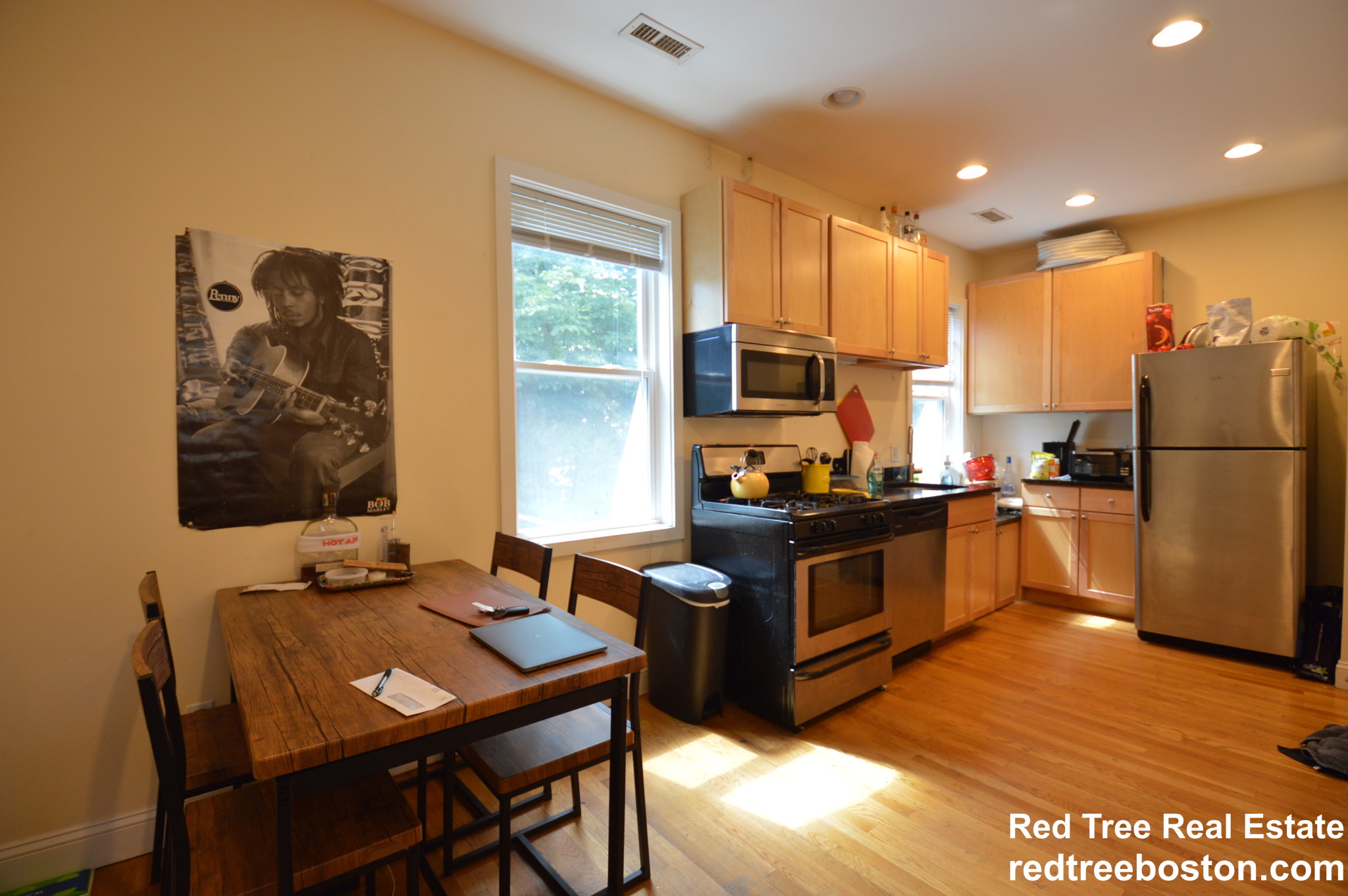 24 Ashford St, Allston