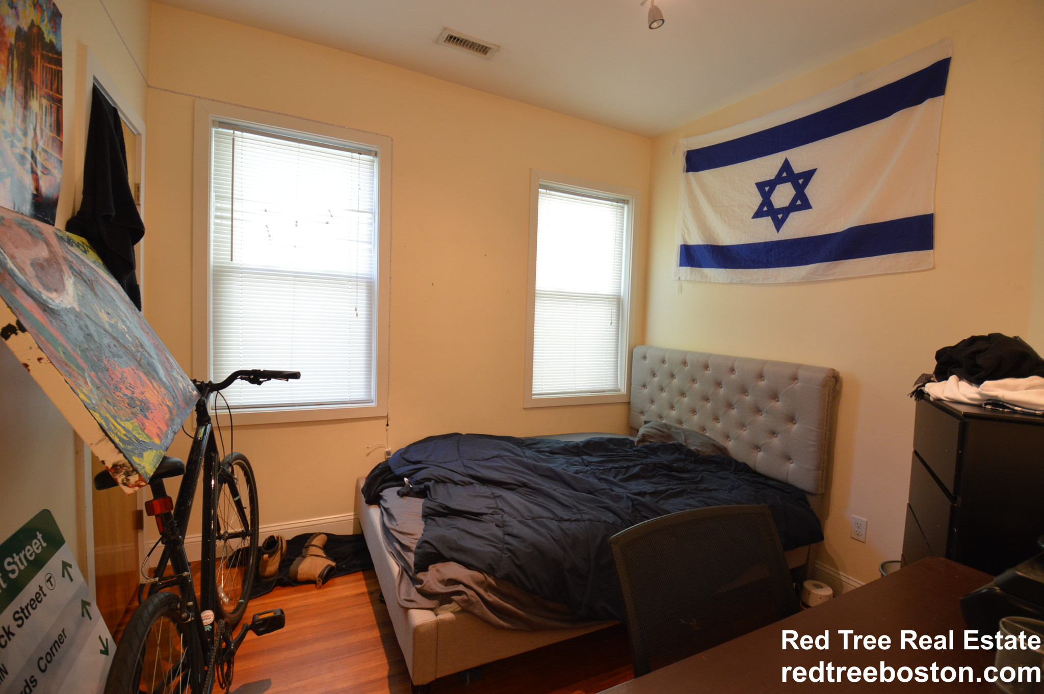 24 Ashford St, Allston