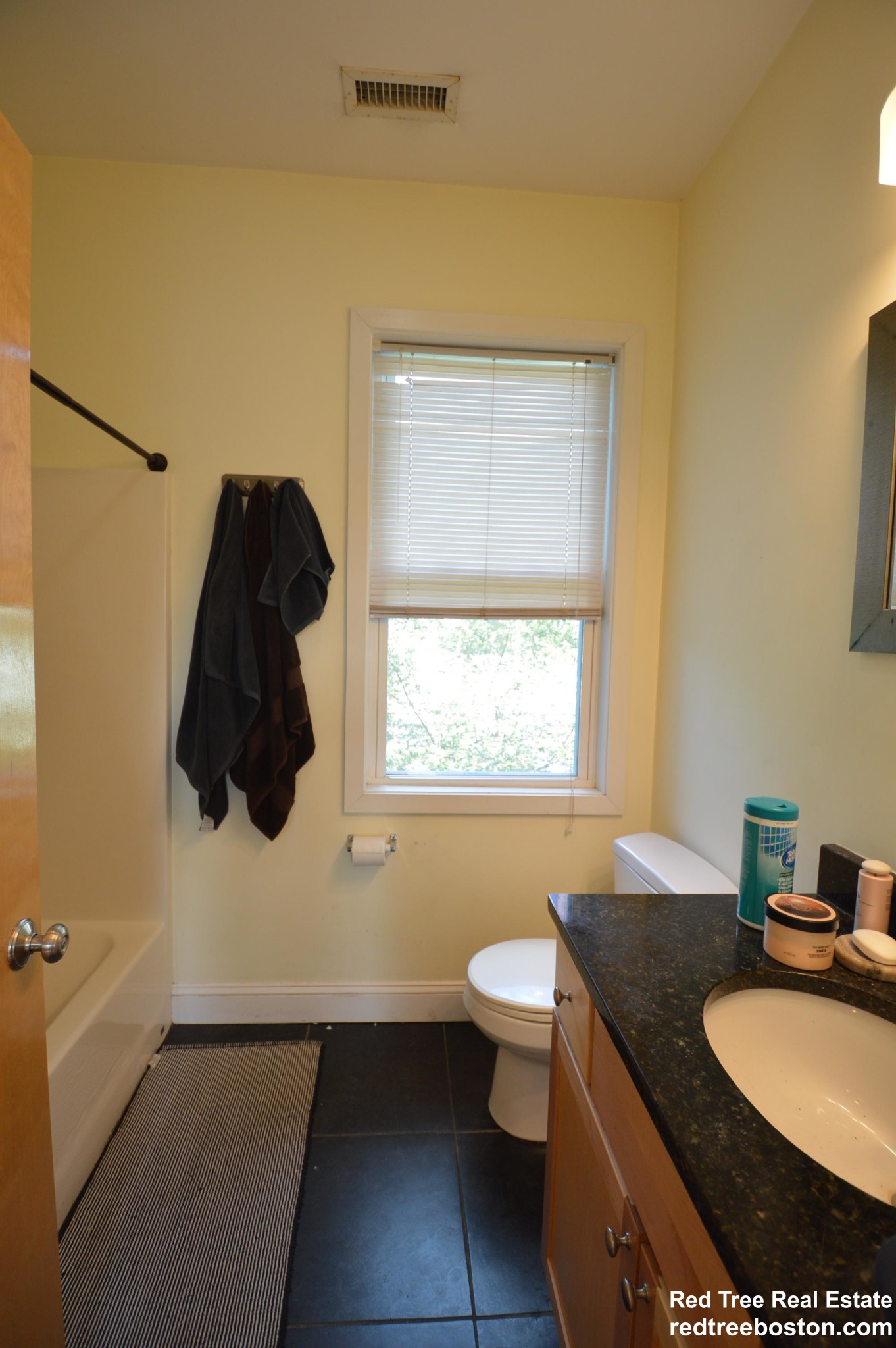 24 Ashford St, Allston