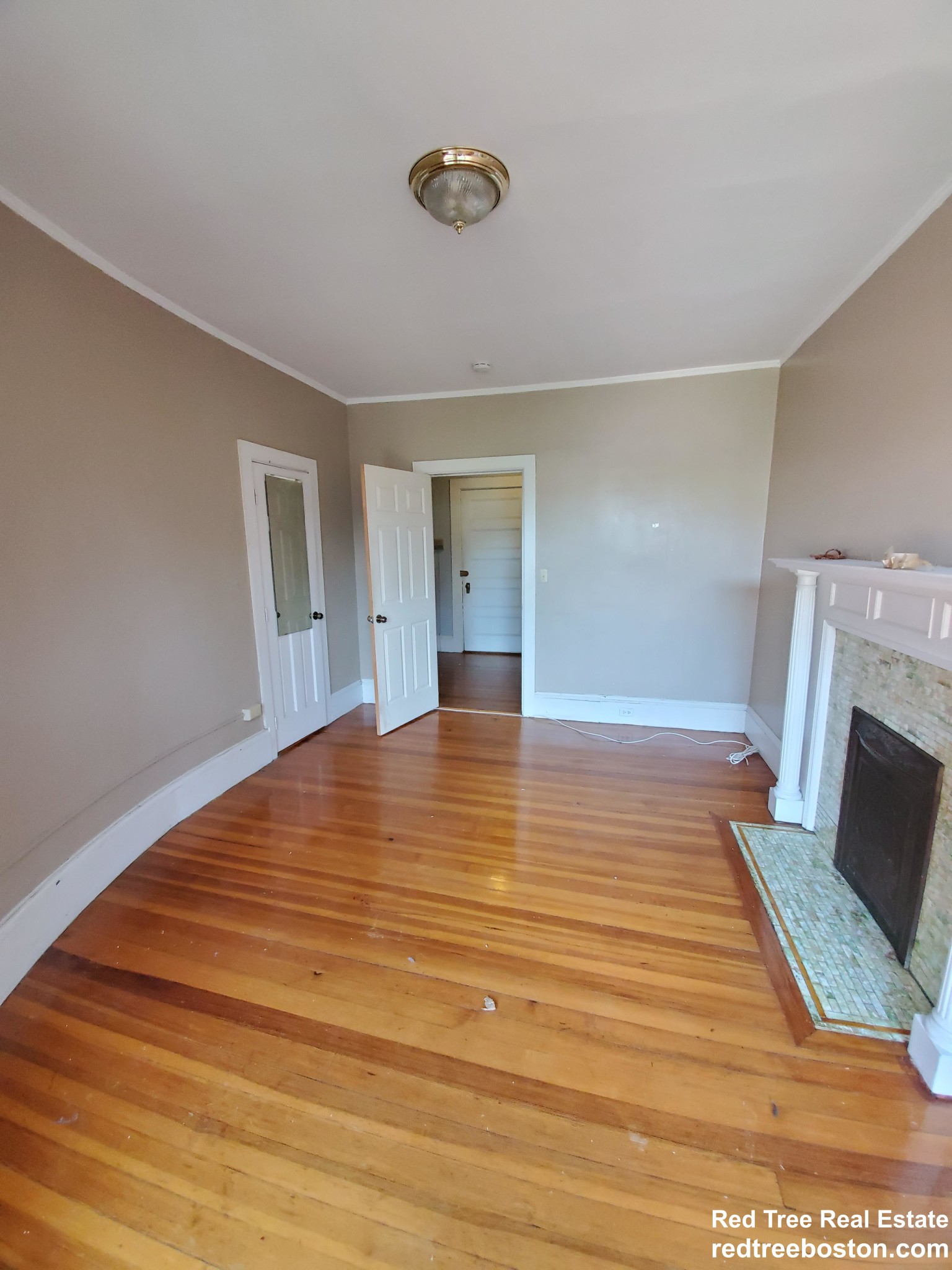 3 bed, 2 bath apartment for rent at 219 Harvard St Unit 22, Brookline — photo 8 of 16