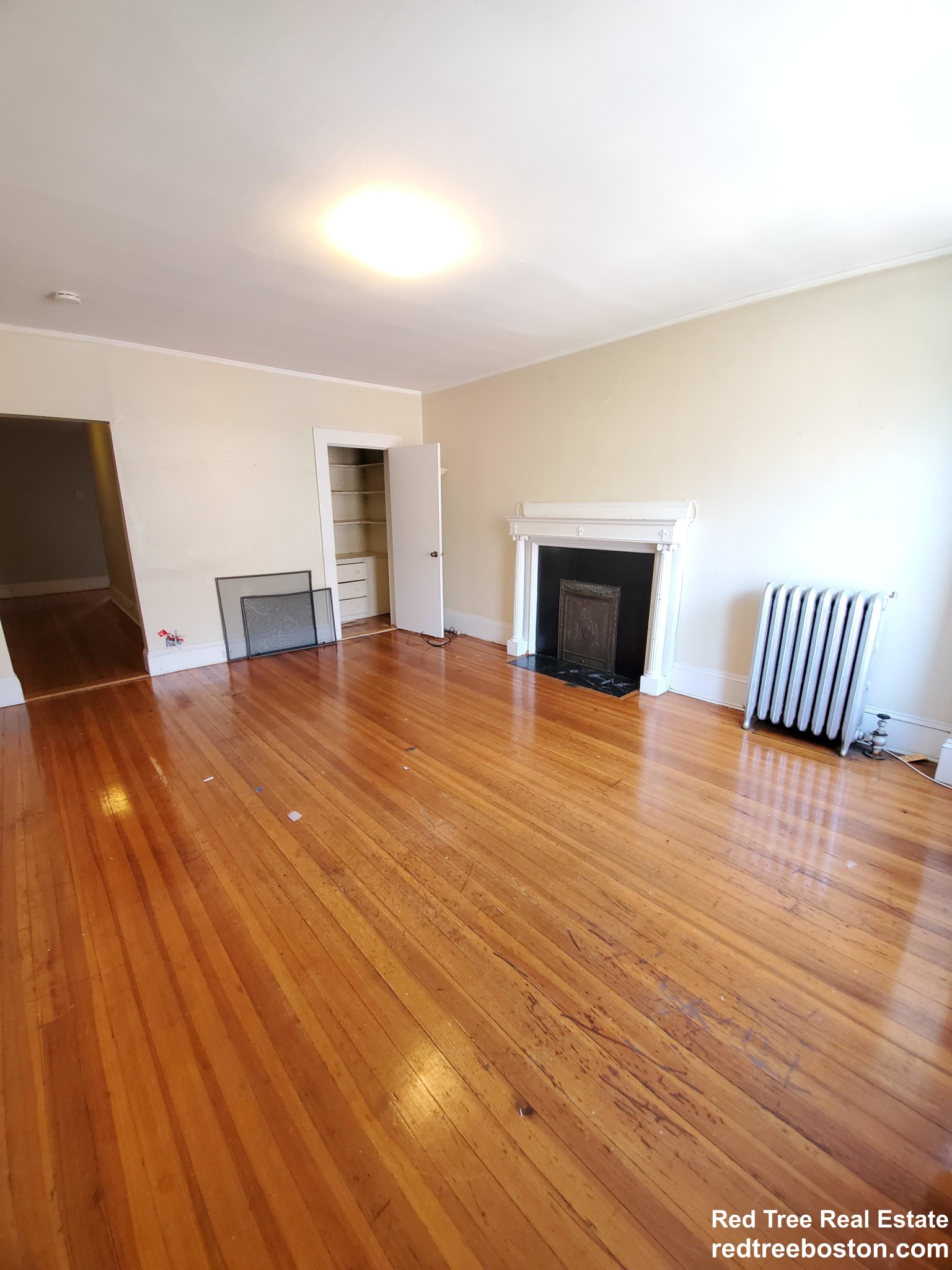 3 bed, 2 bath apartment for rent at 219 Harvard St Unit 22, Brookline — photo 2 of 16