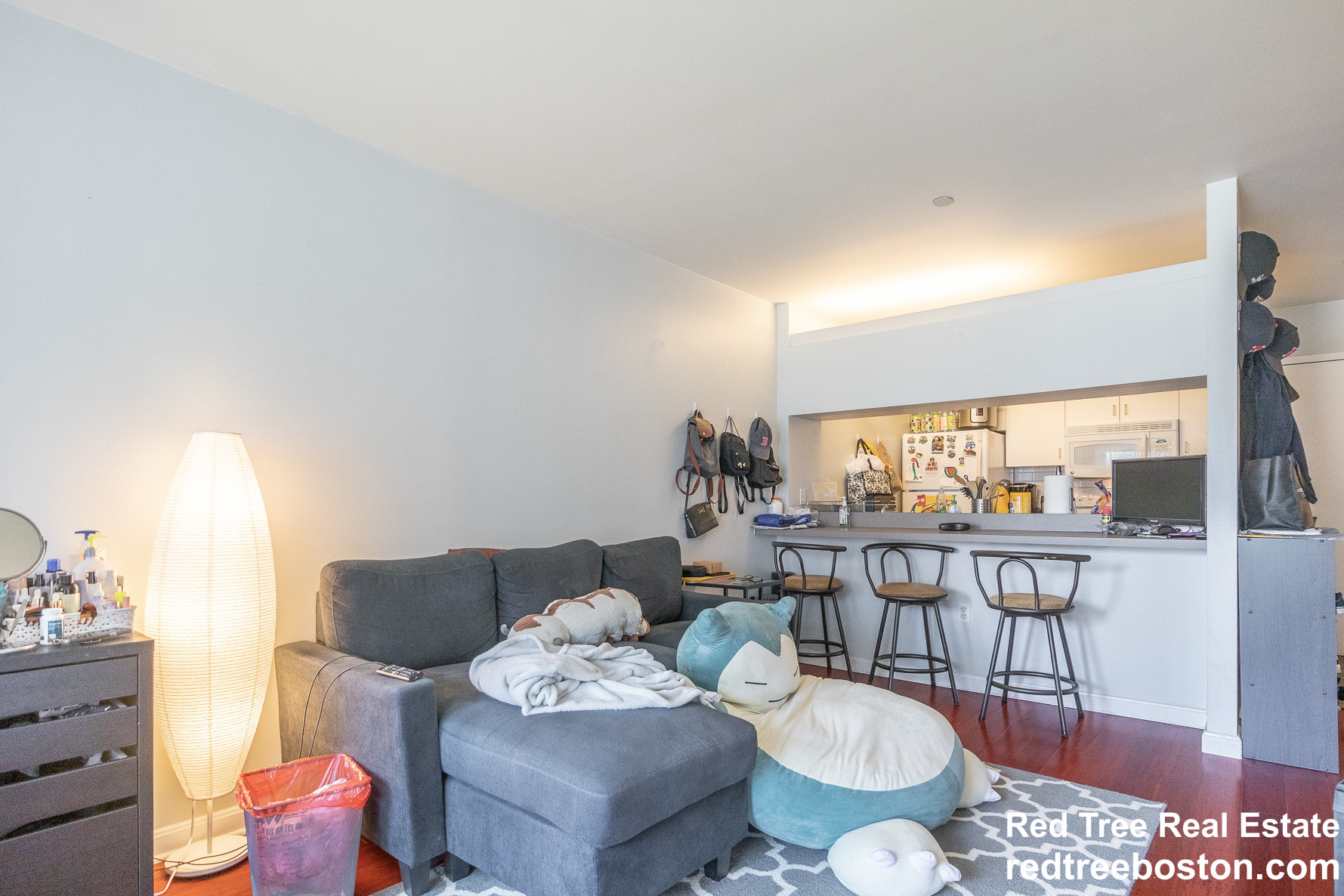 Studio bed, 1 bath apartment for rent at 100 West Squantum St Unit 104, Quincy — photo 2 of 5