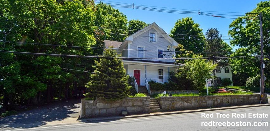 2 Lexington St, Woburn