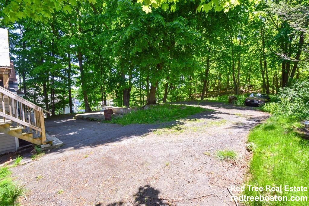 2 Lexington St, Woburn