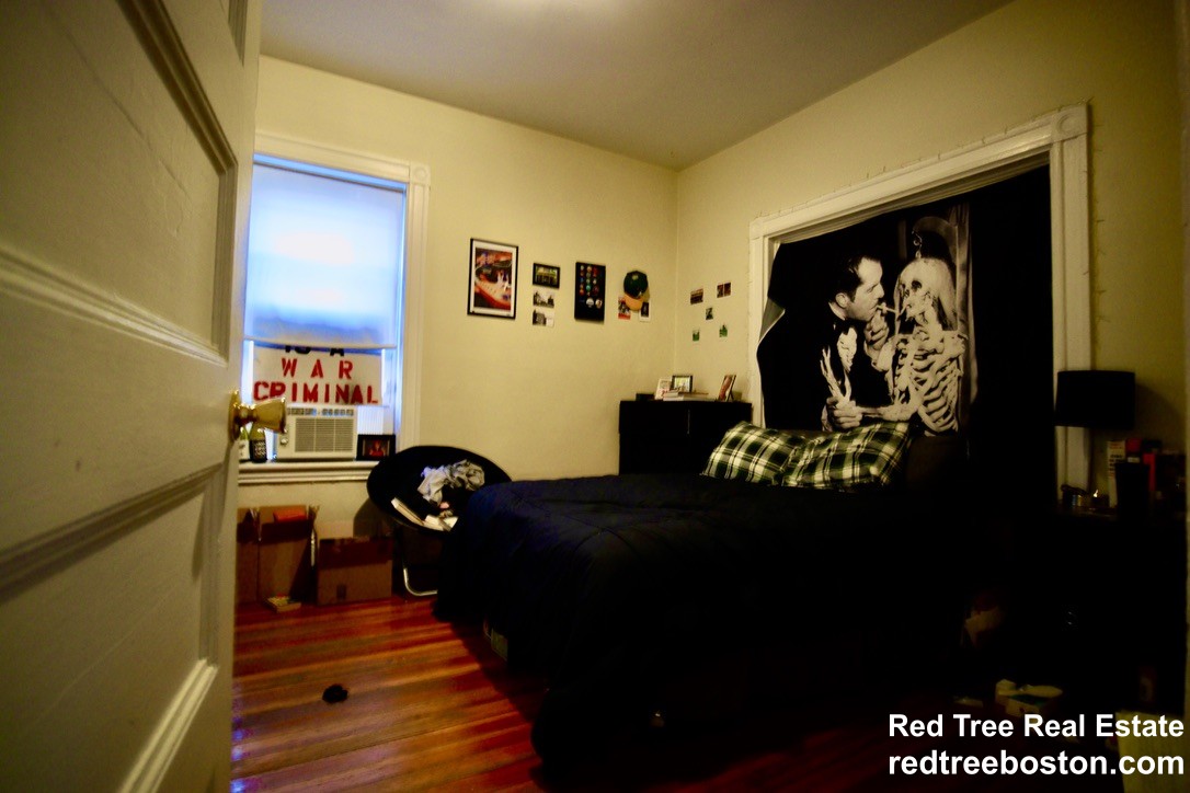 795 Columbia Rd, South Boston