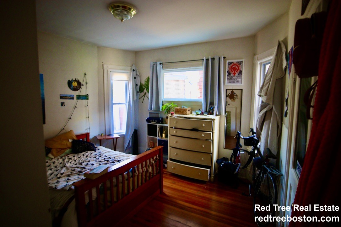 795 Columbia Rd, South Boston