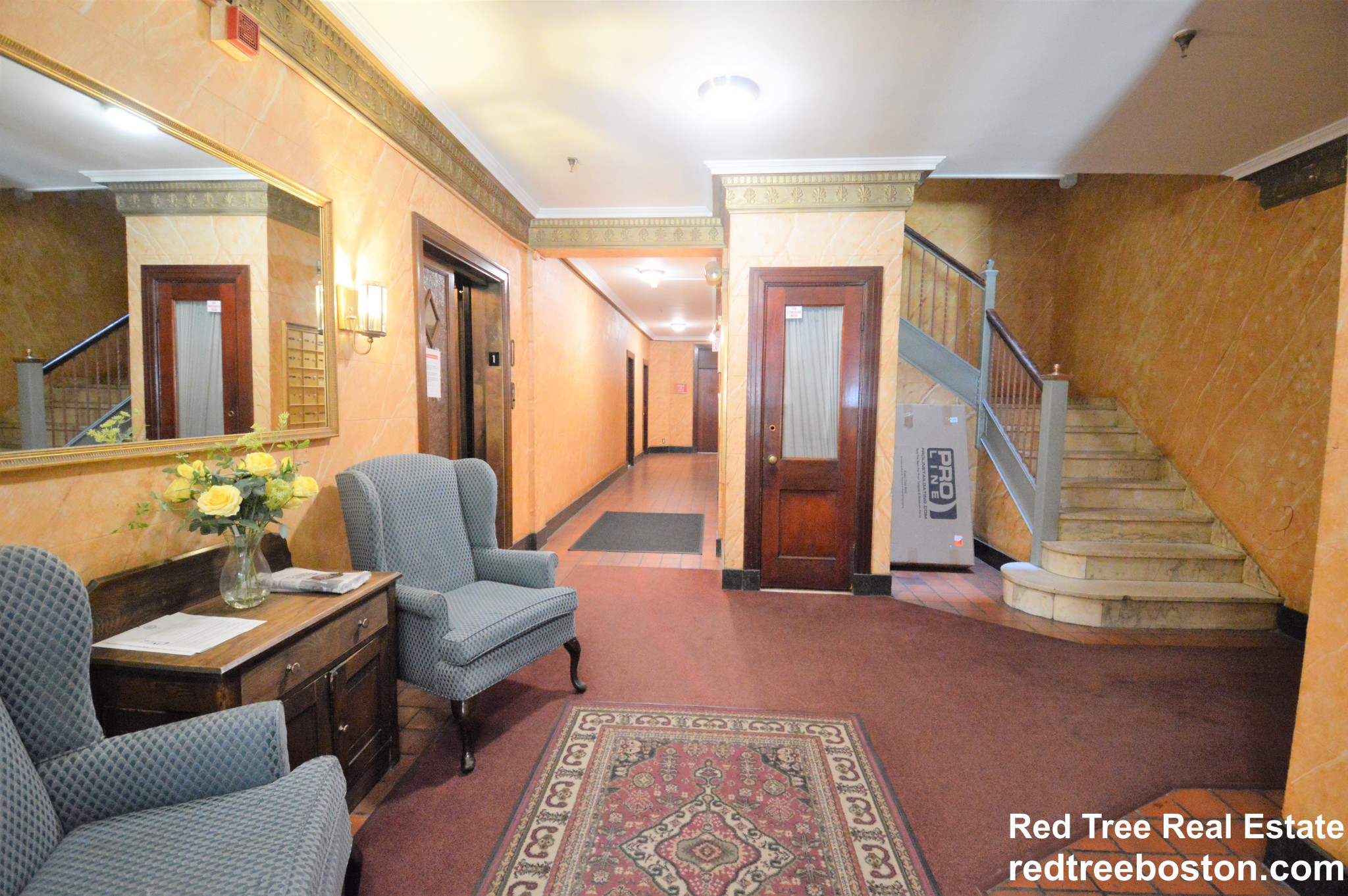 1949 Commonwealth Ave, Brighton