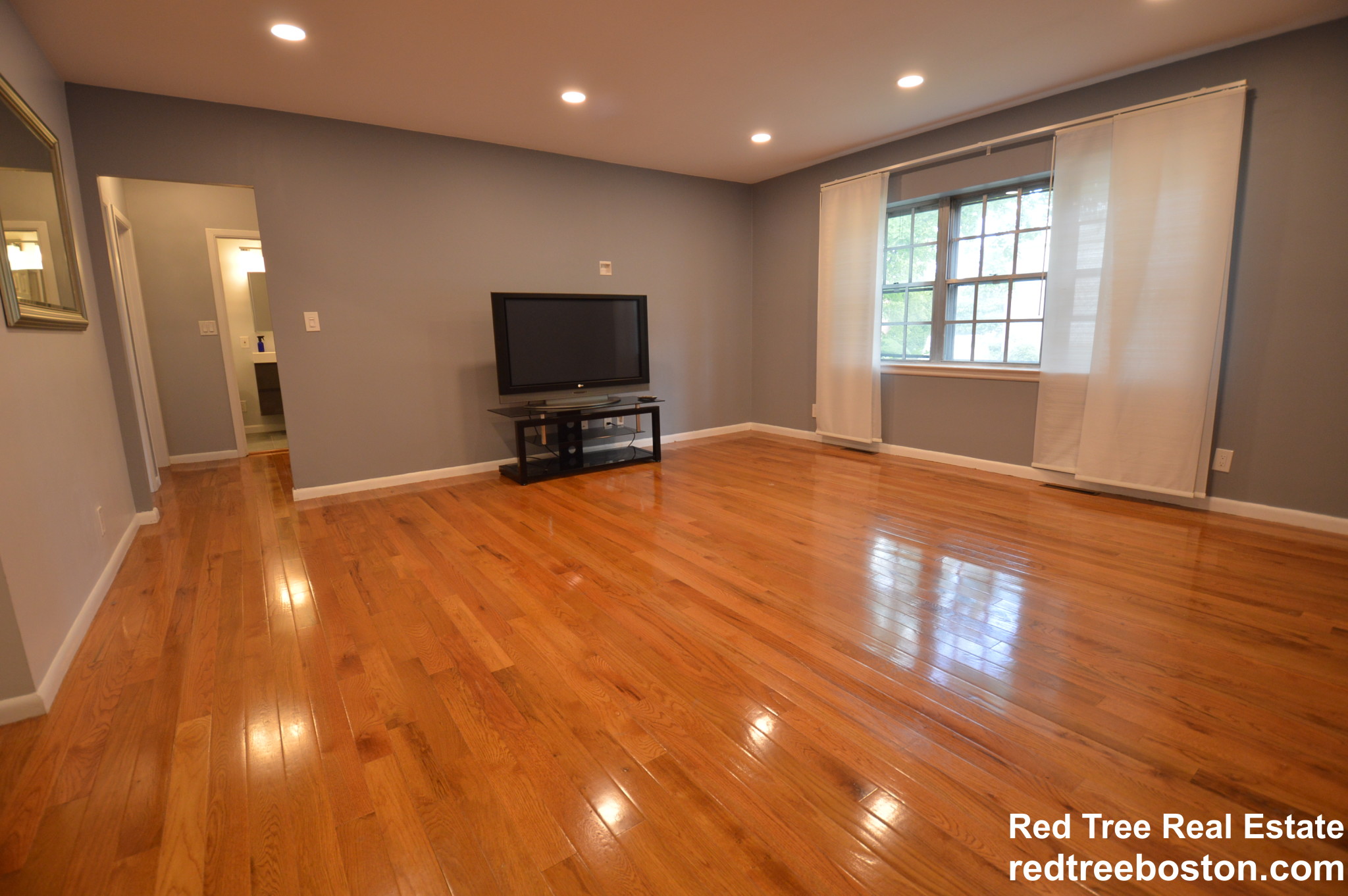 170 Lake Shore Rd, Brighton