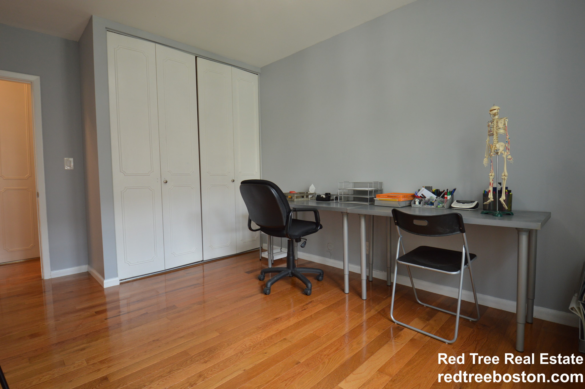 170 Lake Shore Rd, Brighton