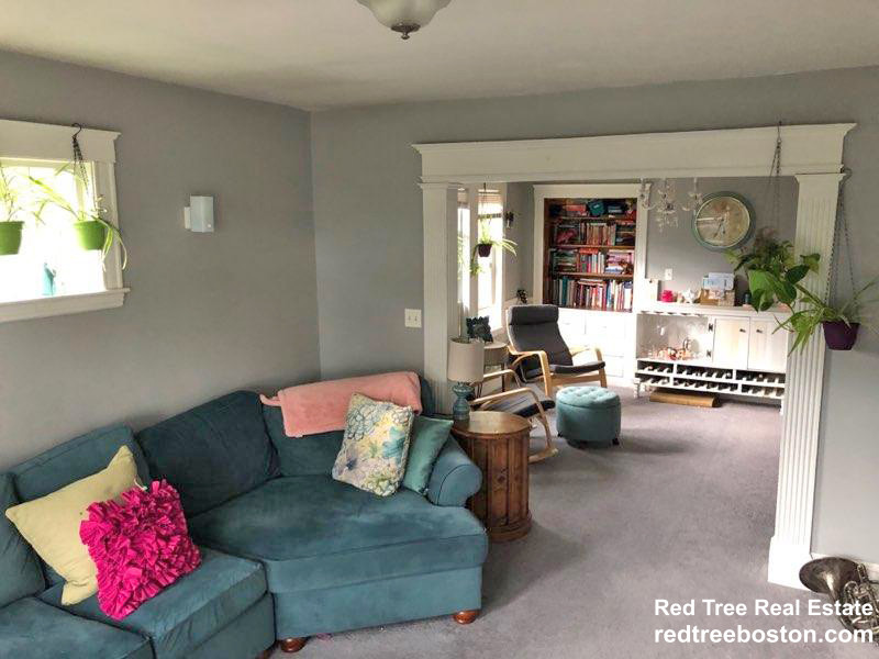 530 Weld St, West Roxbury