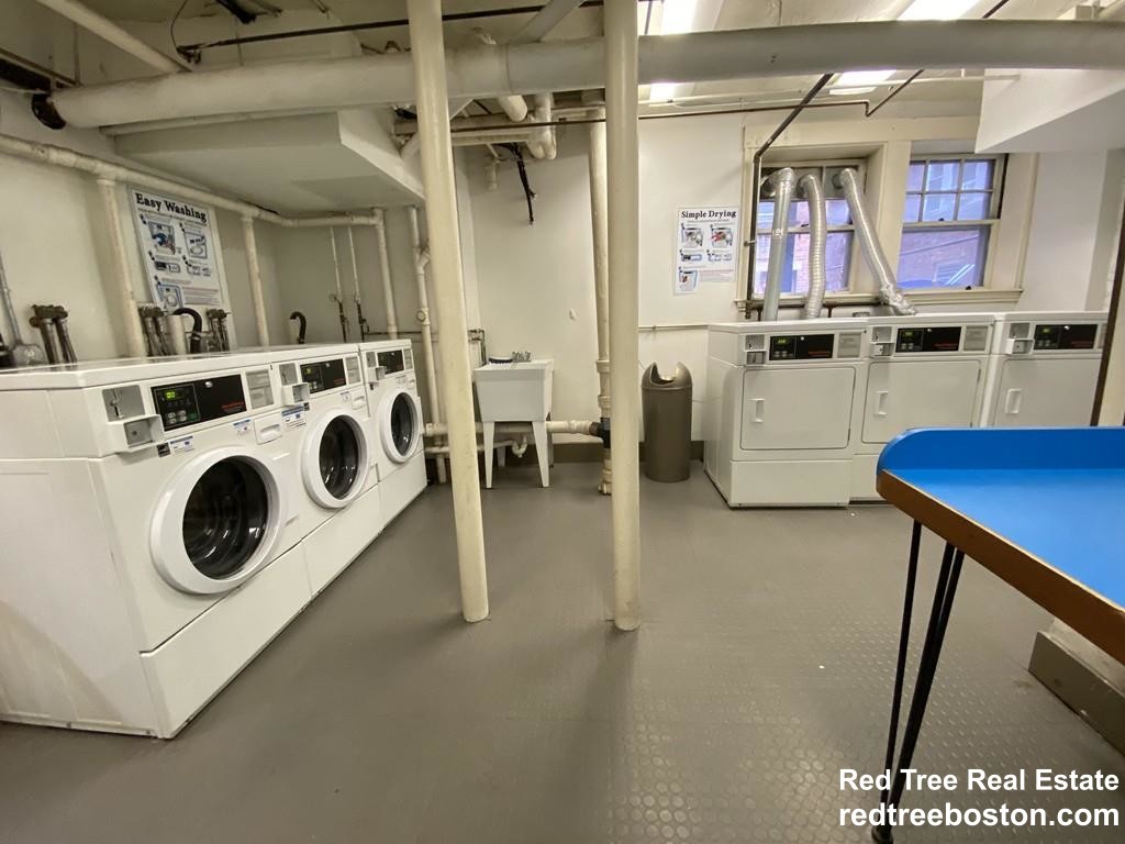 73 Martin St, Neighborhood Nine