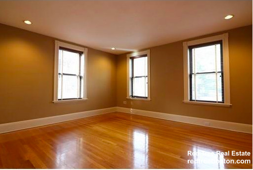 12 Dean Rd, Brookline