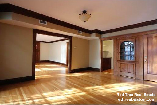 12 Dean Rd, Brookline