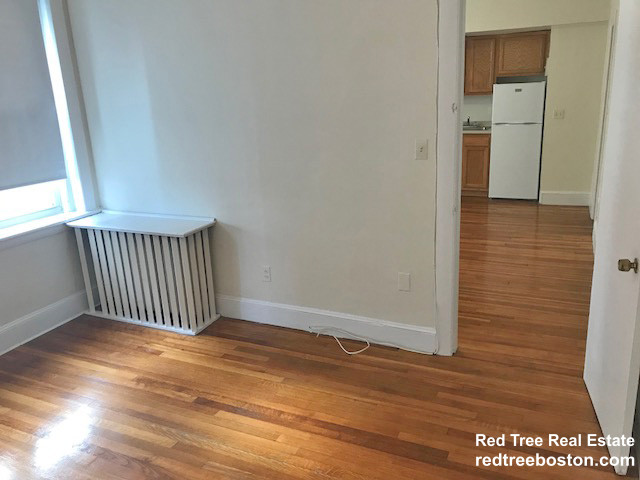 1 bed, 1 bath apartment for rent at 33 Lancaster Ter Unit 305, Brookline — photo 9 of 23