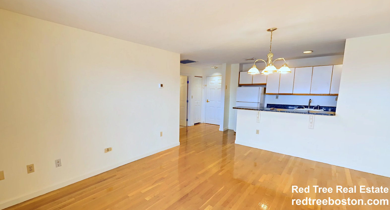 100 Queensberry St, Fenway