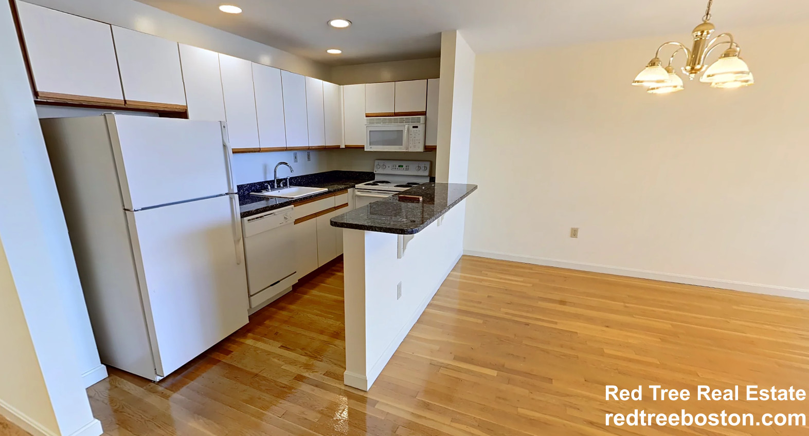 100 Queensberry St, Fenway