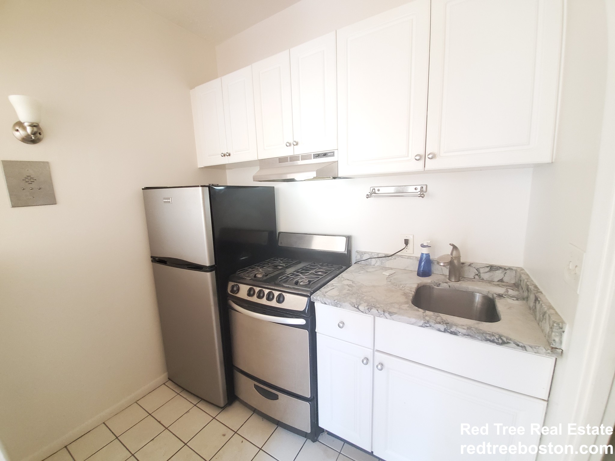 1 bed, 1 bath apartment for rent at 241 West Newton St Unit 7, Back Bay — photo 15 of 18