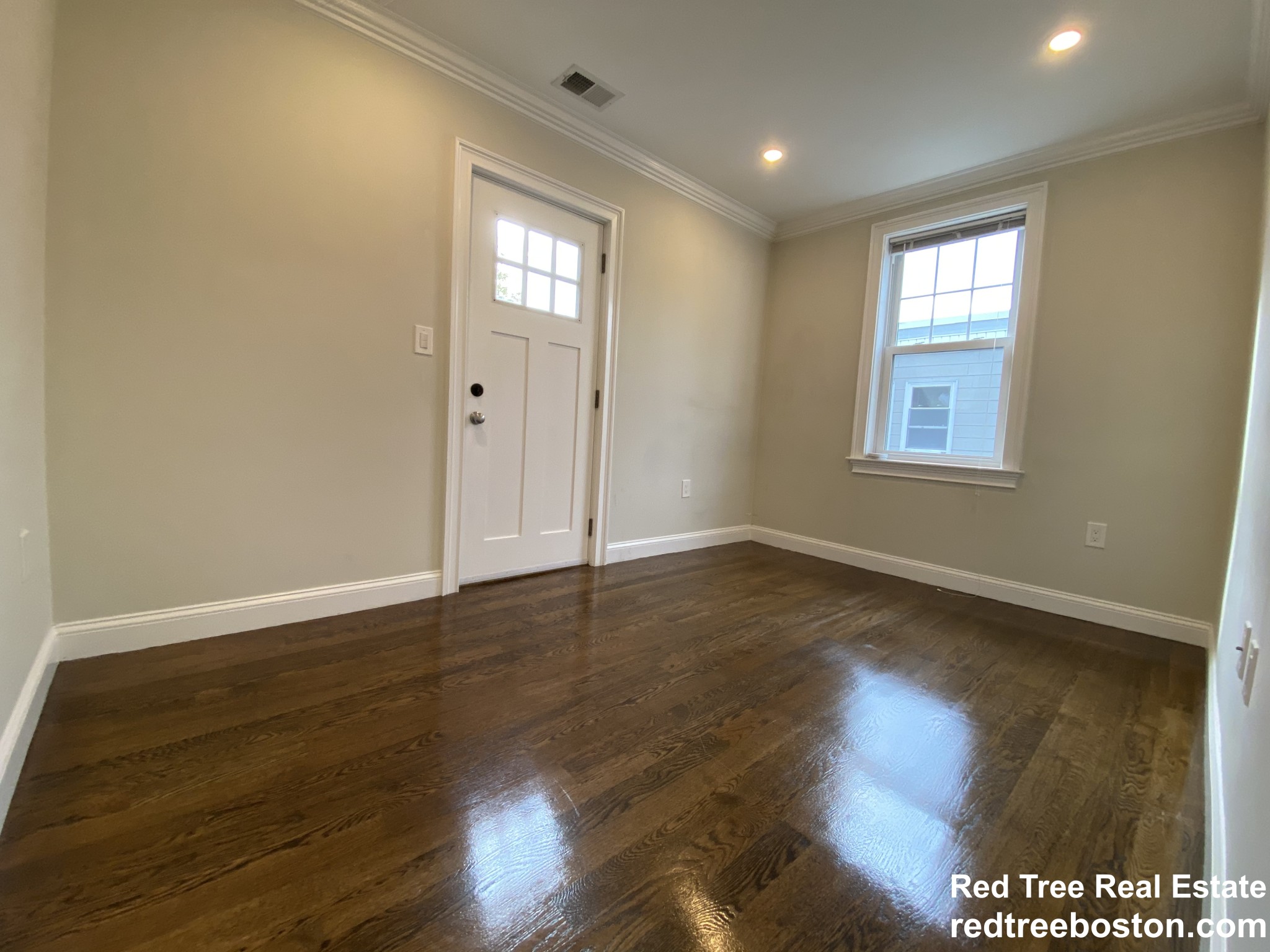 5 bed, 1.5 bath apartment for rent at 490 Washington St Unit 3, Brighton — photo 24 of 34