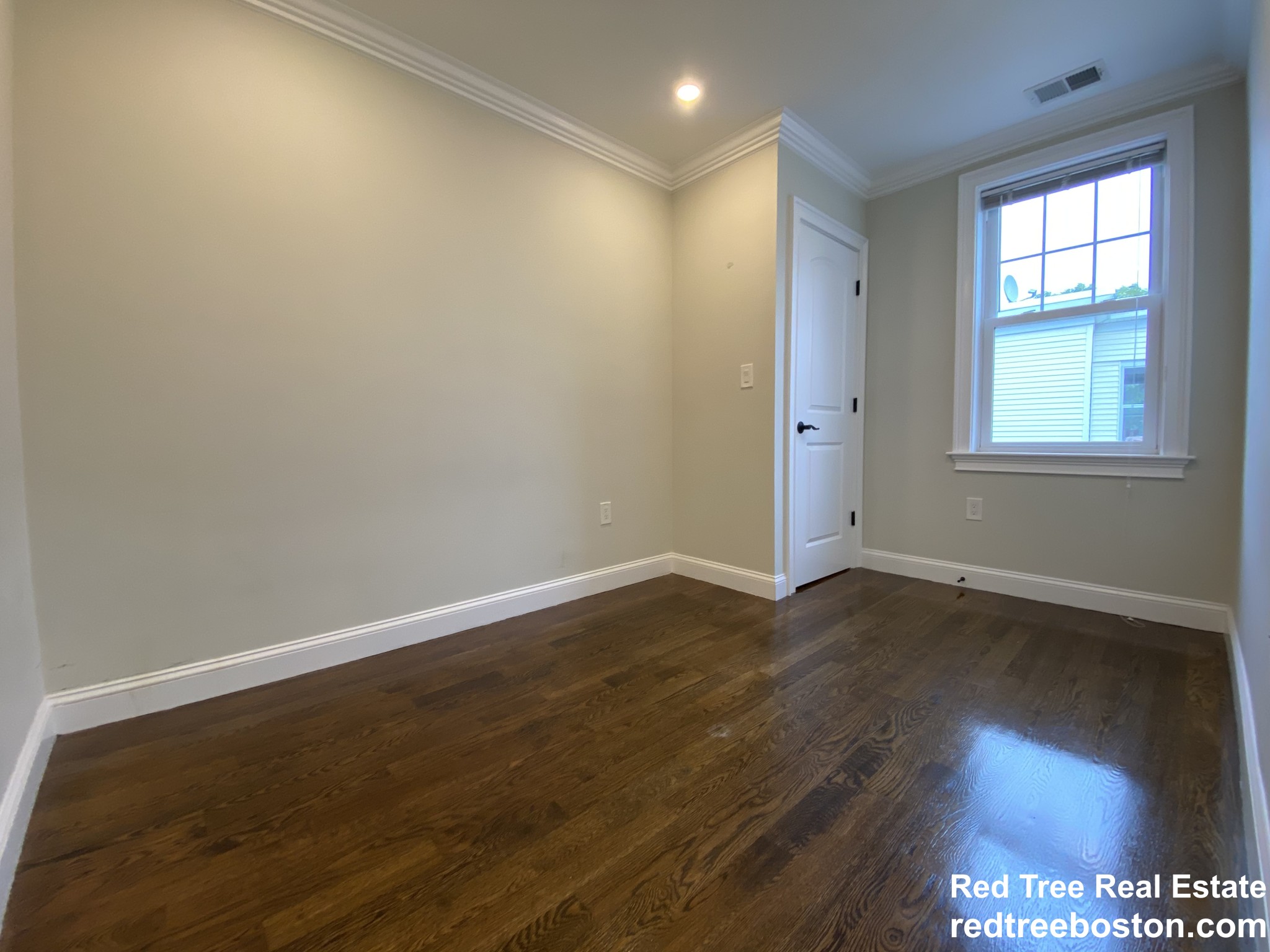 5 bed, 1.5 bath apartment for rent at 490 Washington St Unit 3, Brighton — photo 22 of 34