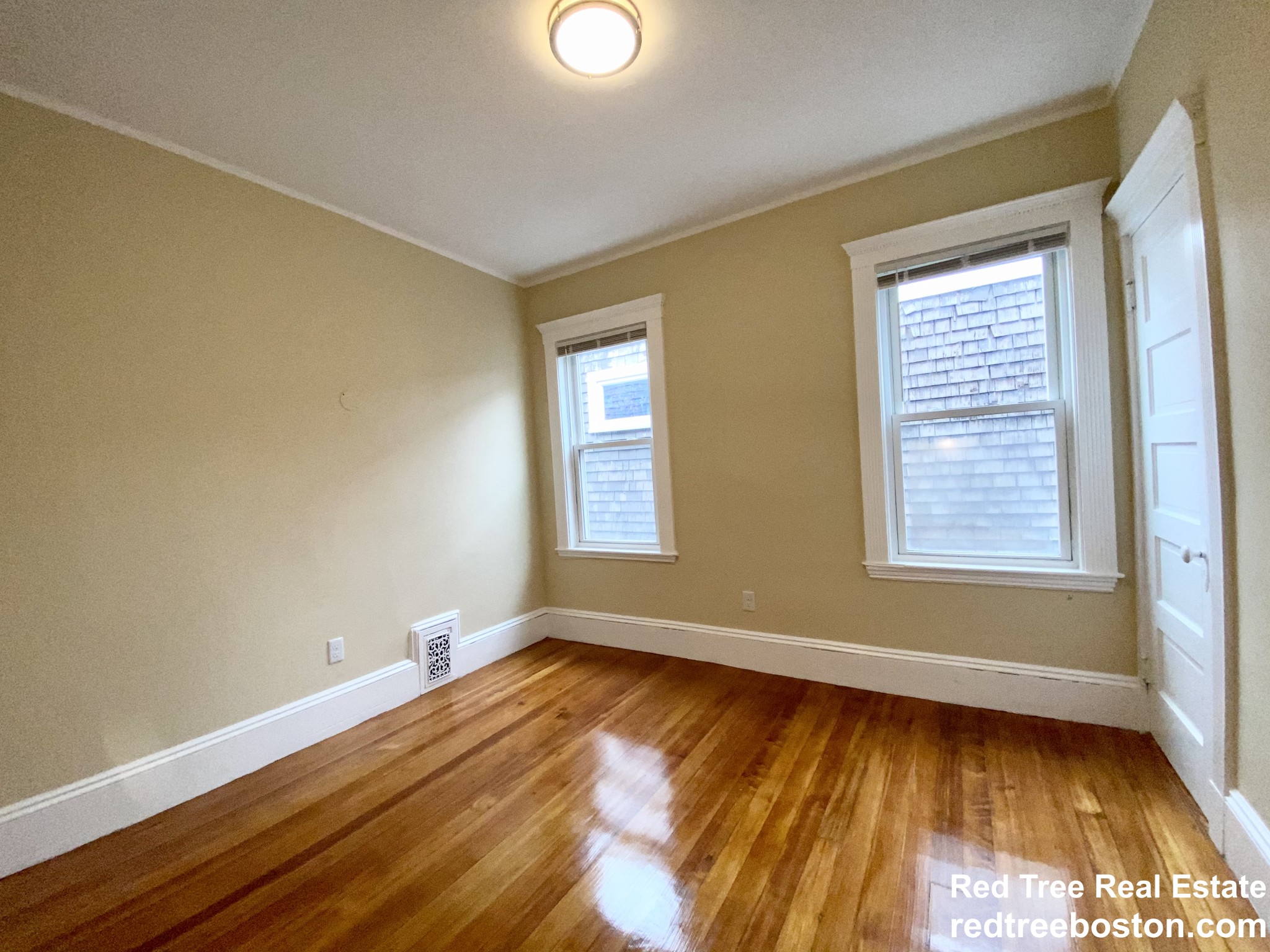 3 bed, 1 bath apartment for rent at 195 Hancock St Unit 3, Dorchester — photo 16 of 19