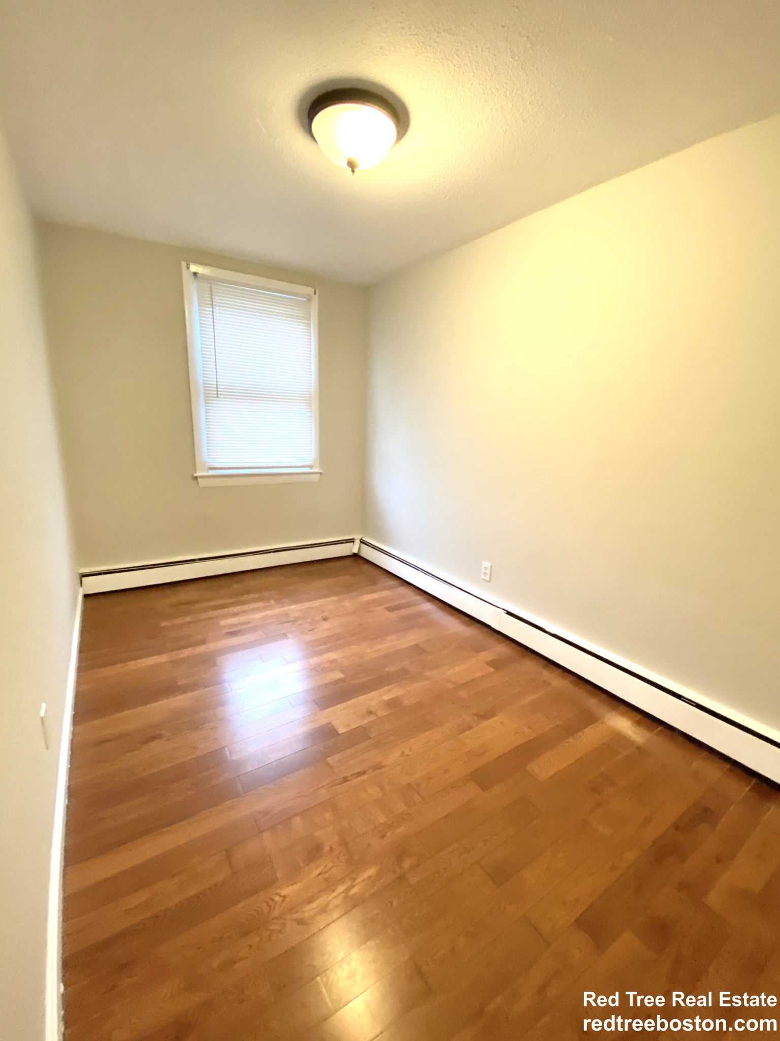 247 Bennington St, East Boston