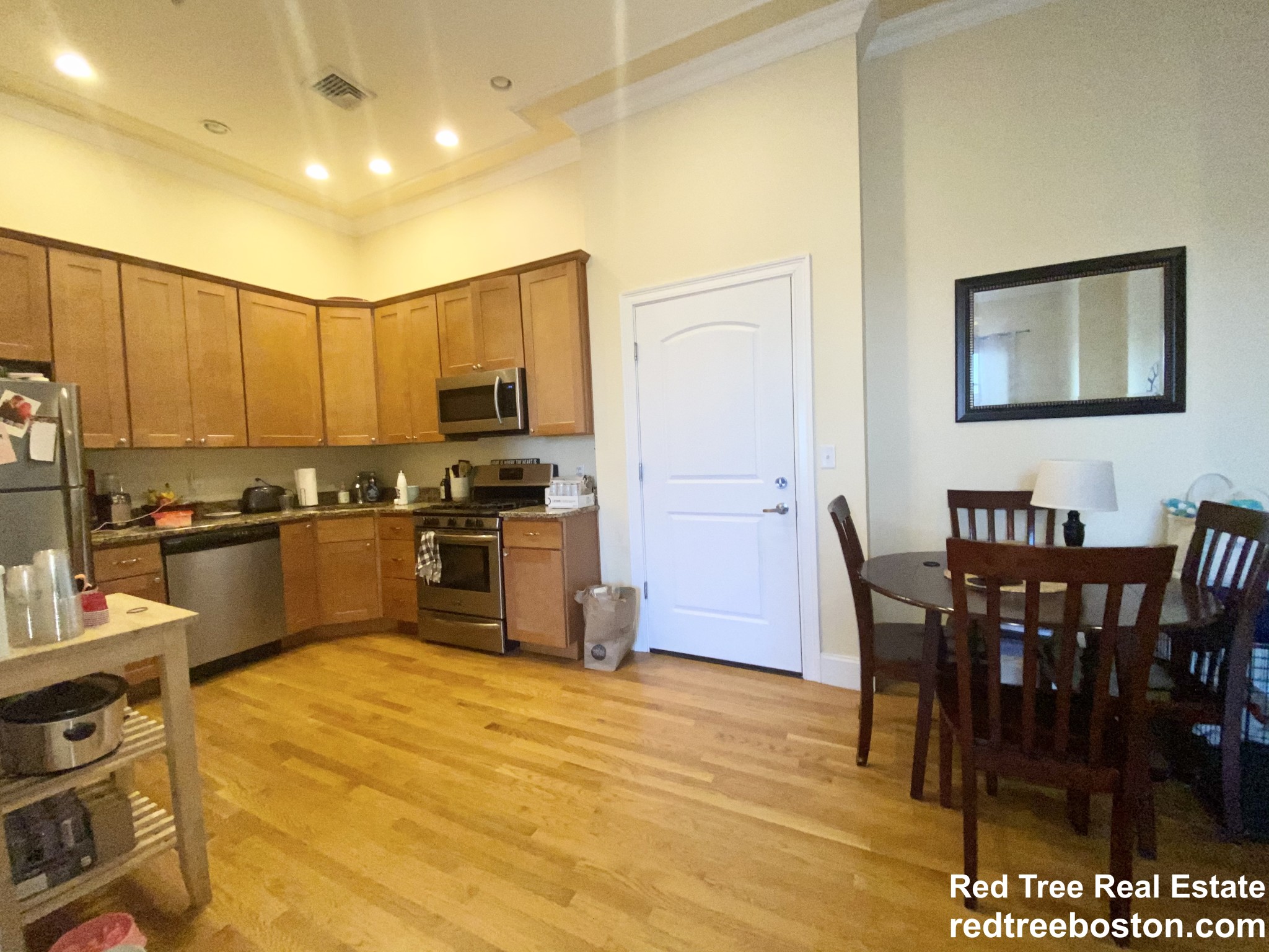 395 West Broadway, South Boston