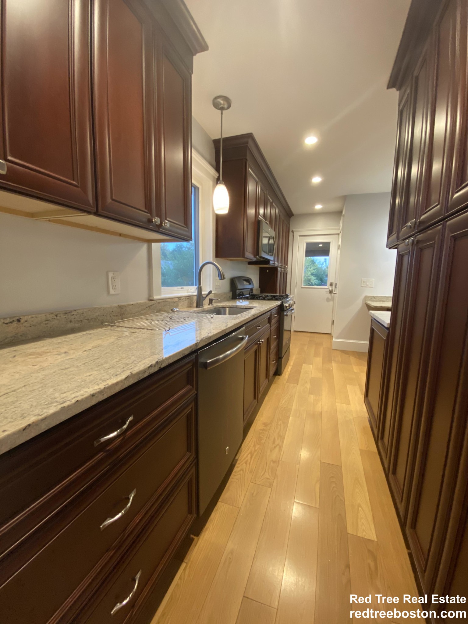 43 Glenmont Rd, Brighton