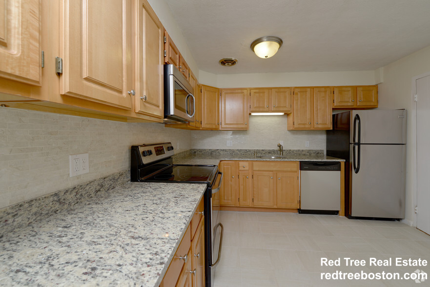 222 Babcock St, North Brookline