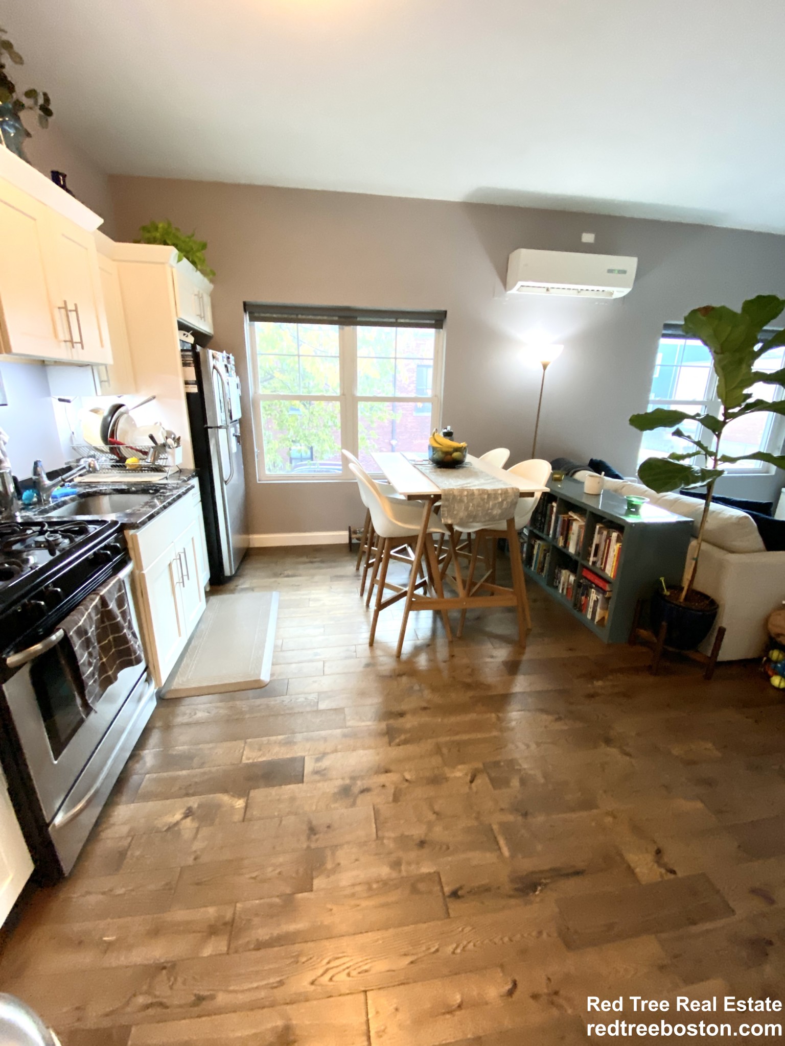 1 bed, 1 bath apartment for rent at 41 Saratoga St Unit 2F, East Boston — photo 3 of 9
