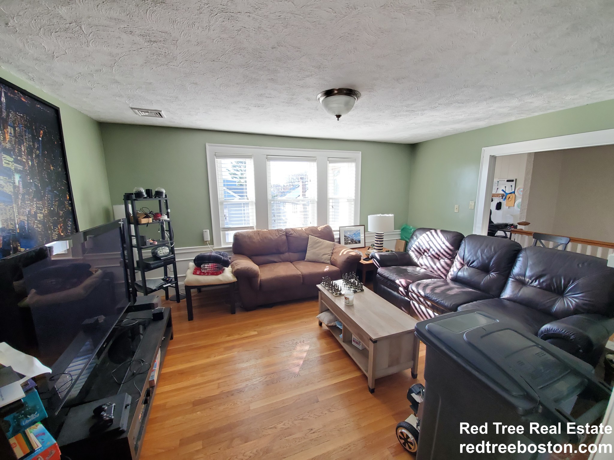 4 bed, 1 bath apartment for rent at 43 Puritan Rd, Somerville — photo 2 of 16