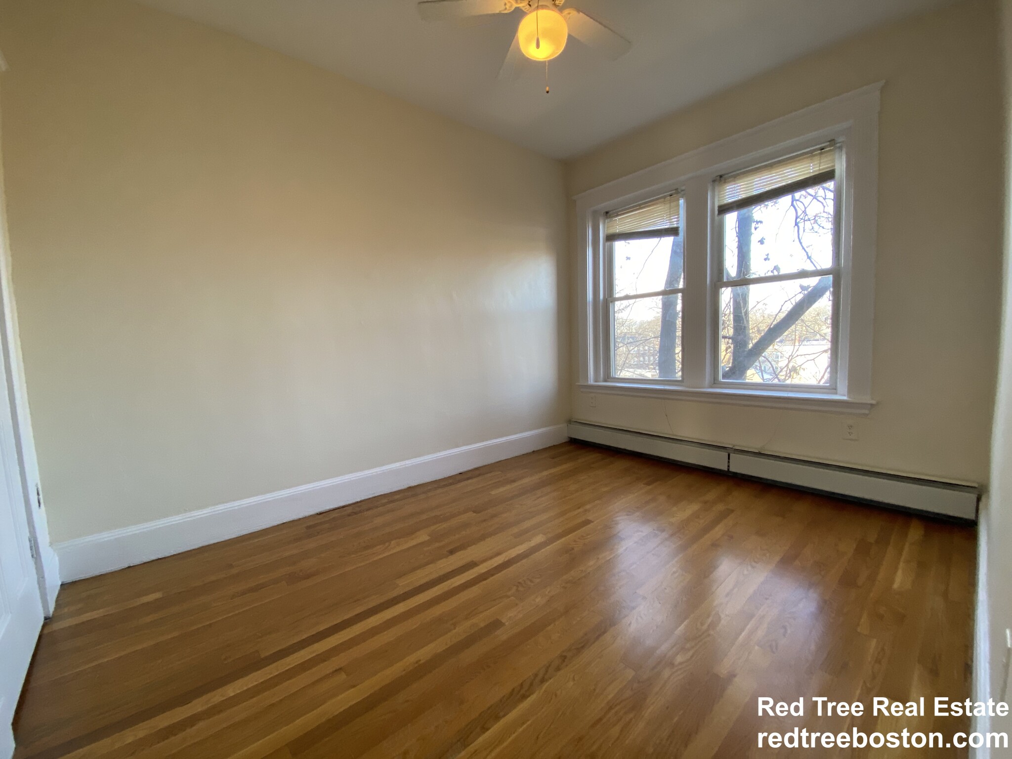 56 Cummings Rd, Brighton