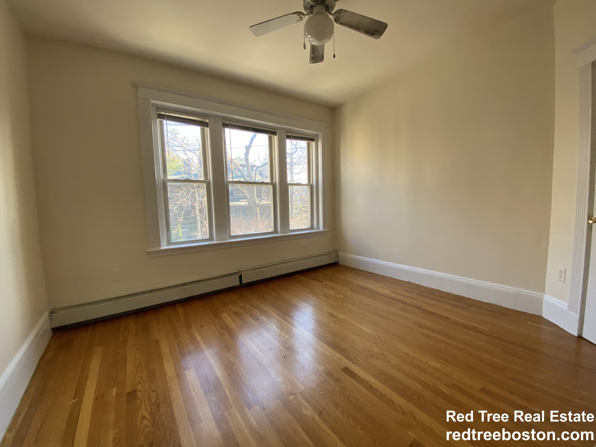 56 Cummings Rd, Brighton