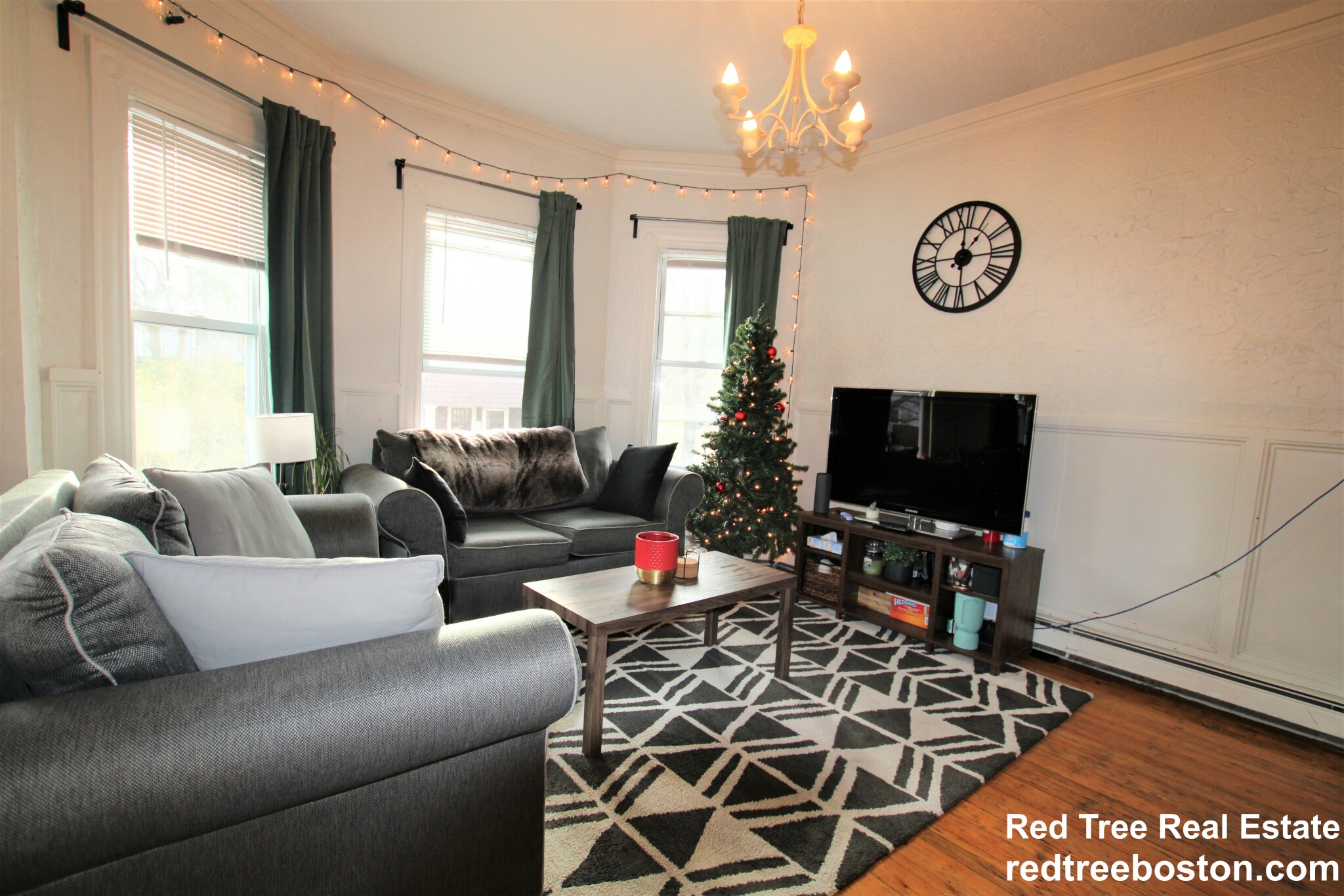 93 Hillside St, Mission Hill