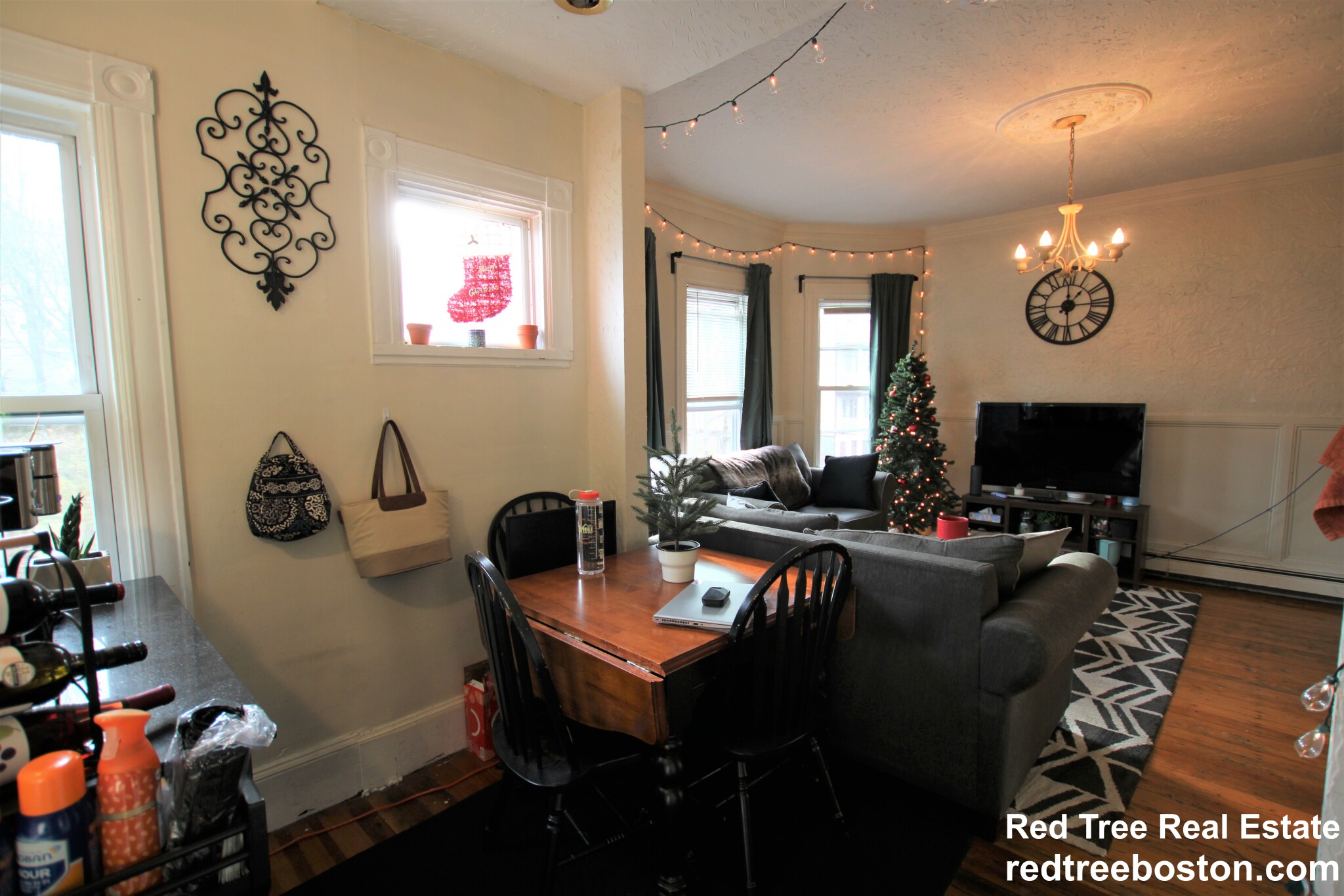 93 Hillside St, Mission Hill